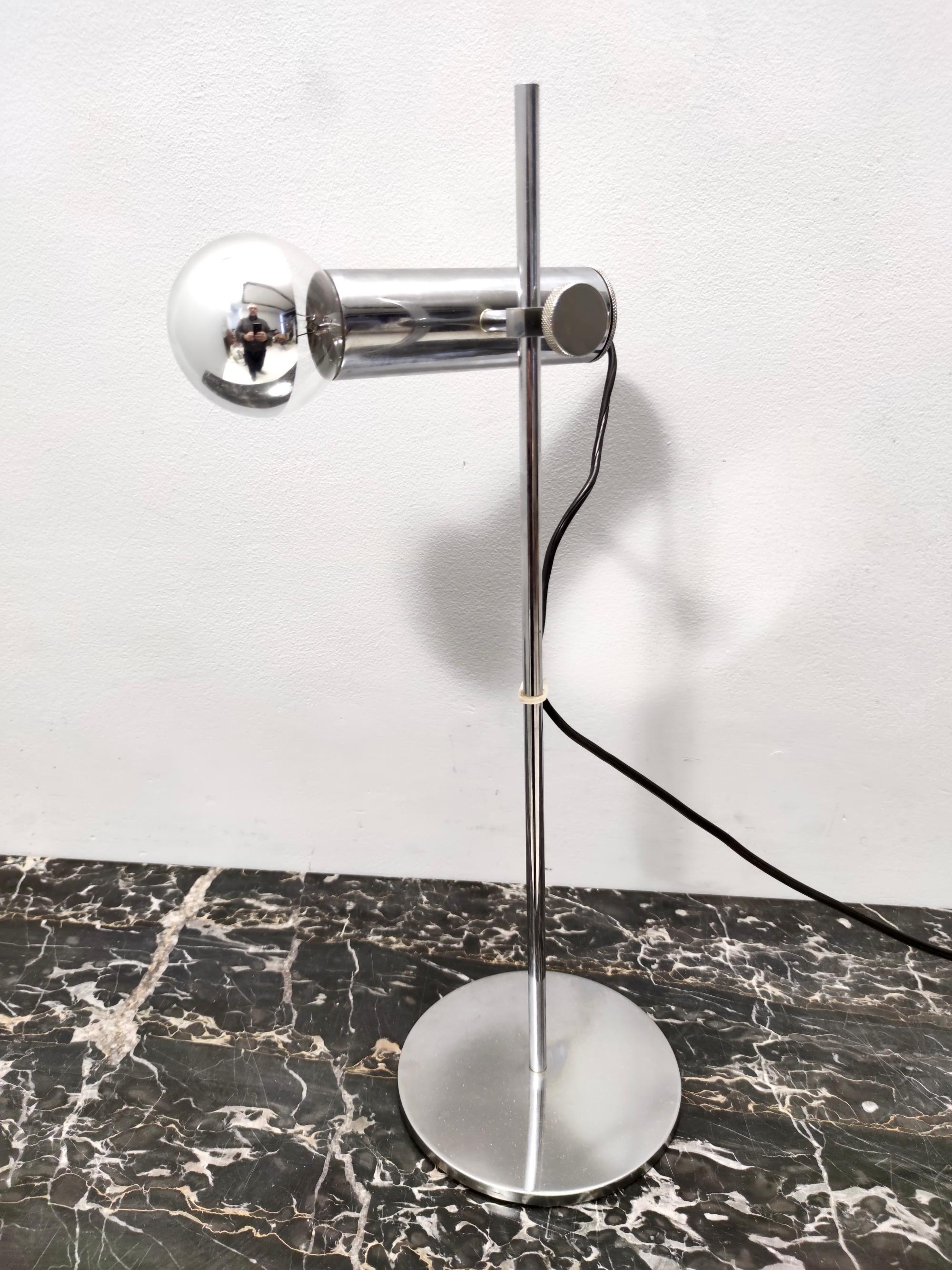 Mid-20th Century Vintage Chrome-Plated Brass Desk Lamp attr. to Giuseppe Ostuni for O-Luce, Italy For Sale