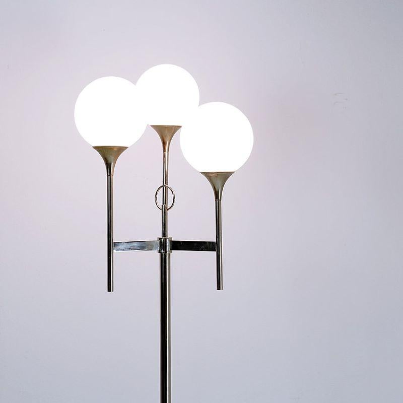 Vintage Chrome Sciolari Floor Lamp, 1970s , Italy In Good Condition For Sale In Brussels , BE