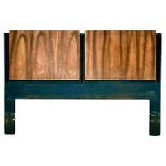 Testiera Queen vintage con rifiniture cromate