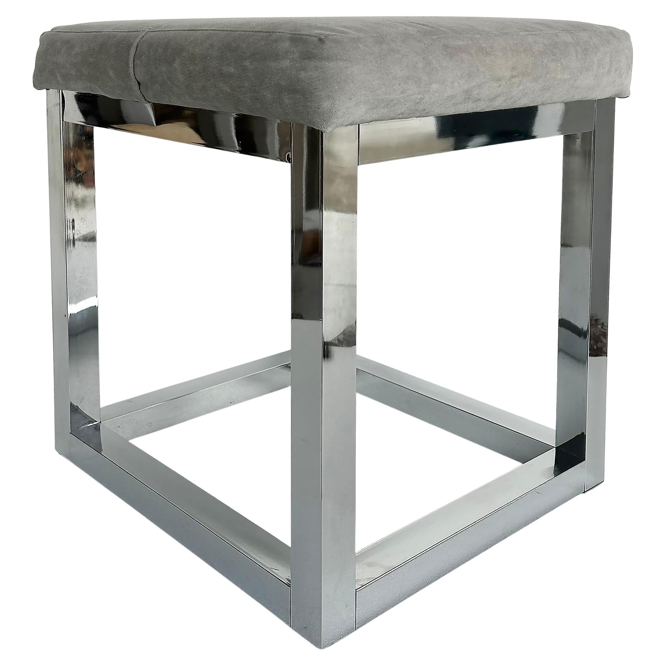 Sgabello imbottito cromato d'epoca, stile moderno di metà secolo