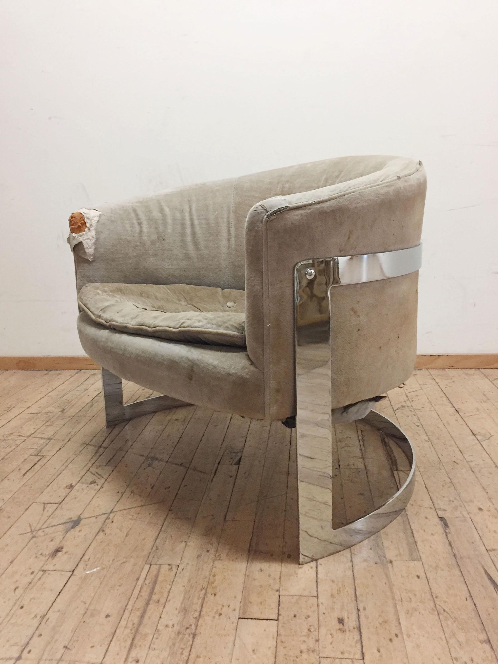 Américain Chaise longue en forme de U à dossier chromé vintage en vente