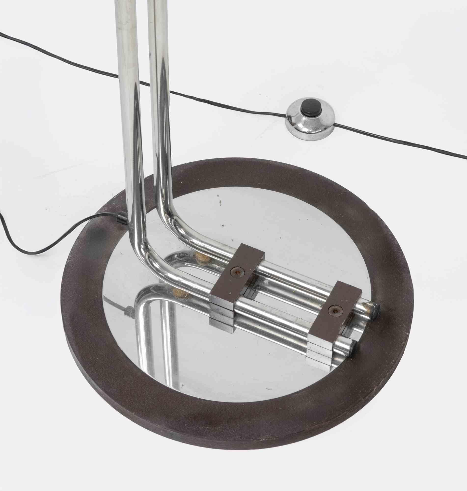 Vintage Chromed Floor Lamp Fabricación Italiana, Años 70 en Bueno estado para la venta en Roma, IT