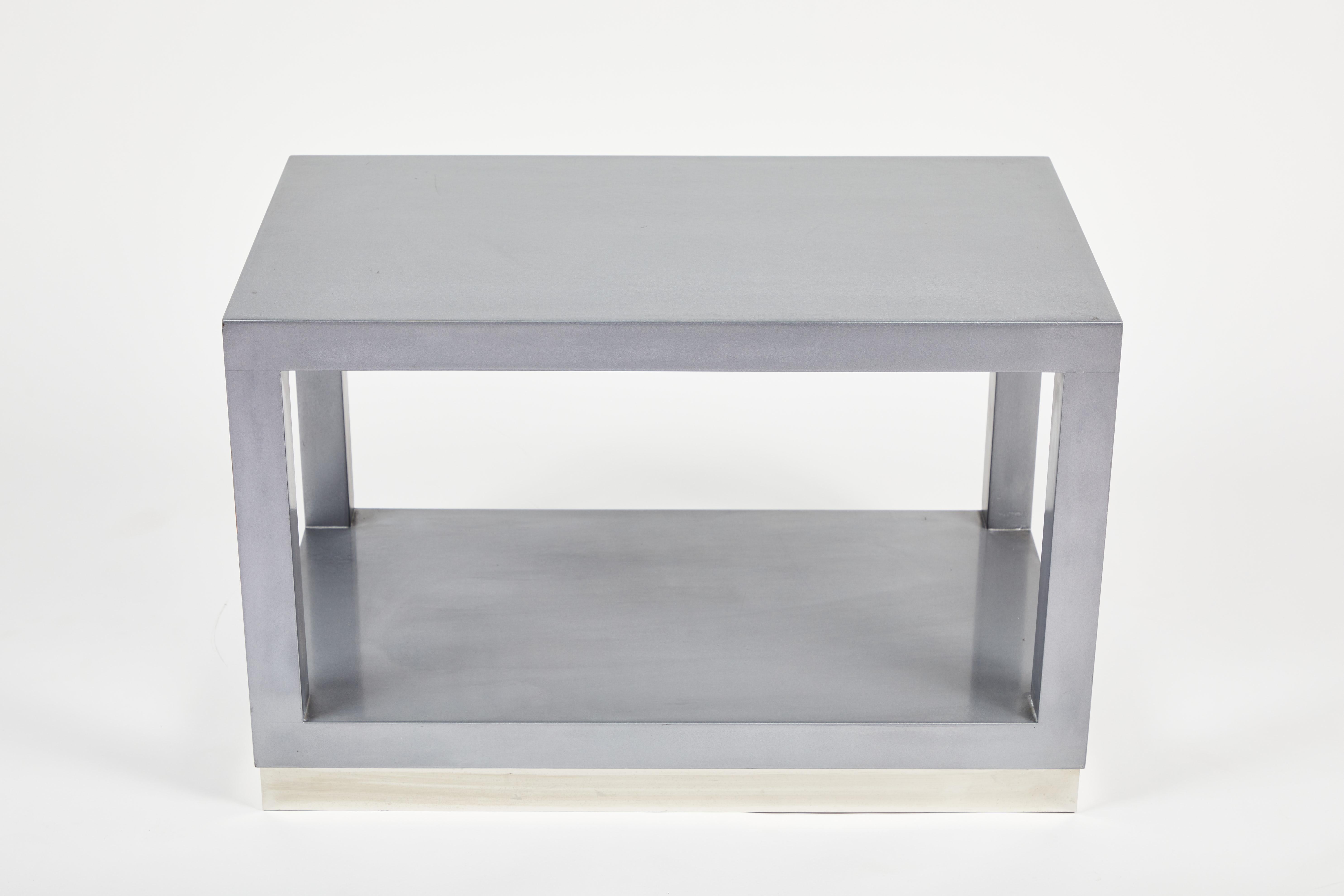 Vintage Chromed Steel and Enameled Wood Side Table in the Style of Karl Springer For Sale 1