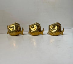 Vintage Chubby Fish Figurines or Ashtrays in Brass, Set of 3