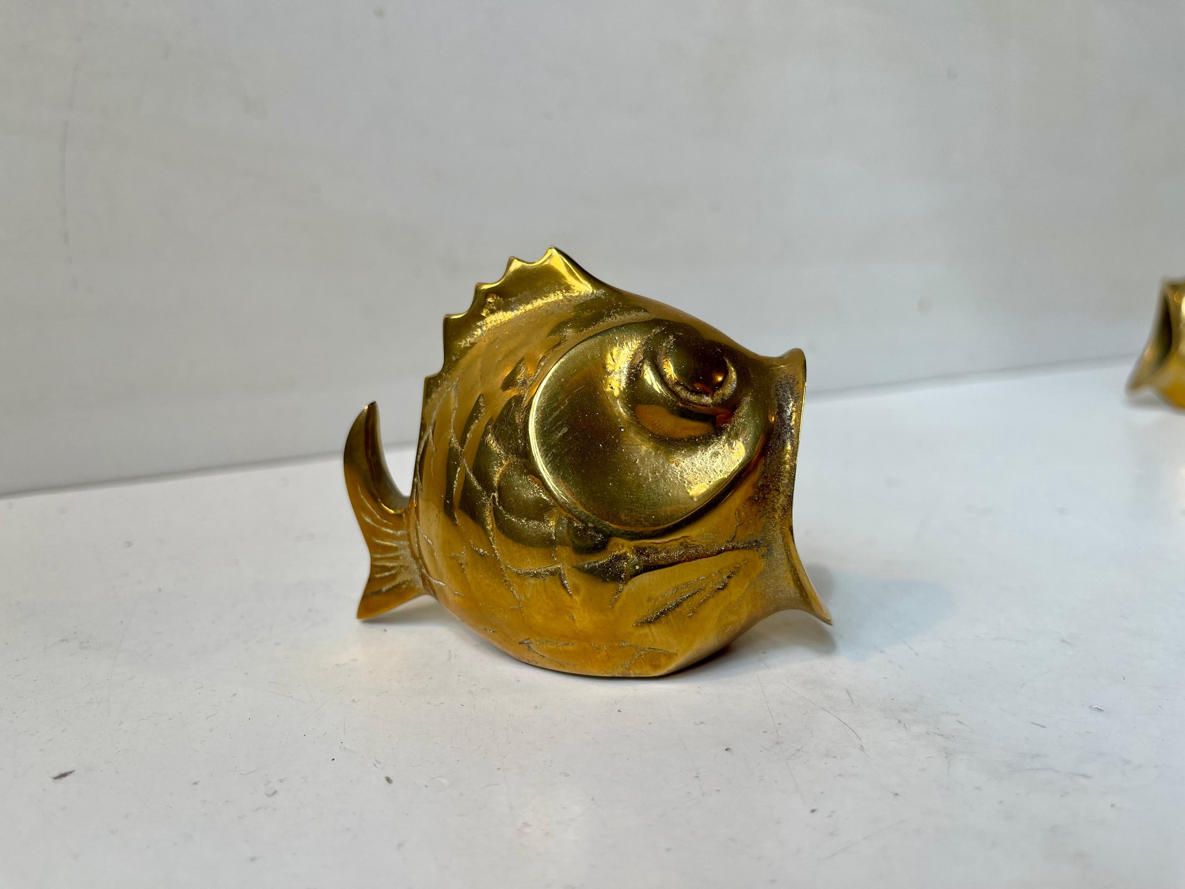 Set von 3 Chubby-Fischfiguren oder Aschenbechern aus Messing, Vintage (Unbekannt) im Angebot