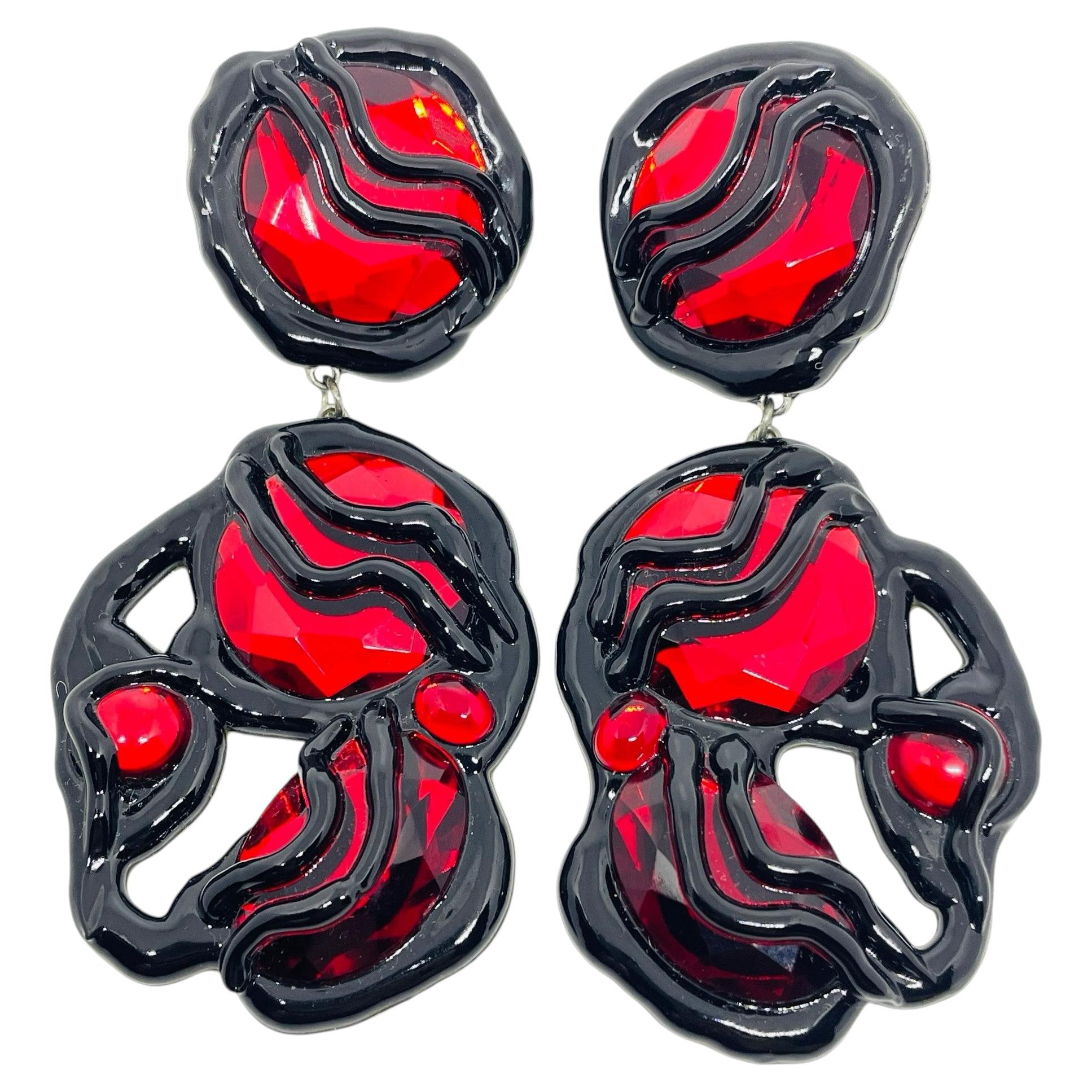 Vintage chunky resin rhinestones red black 80's designer clip on earrings