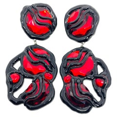 Pendientes de clip vintage de diseño de los 80, con strass de resina gruesos en rojo y negro