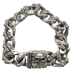 Bracciale vintage con teschio intagliato A Link Unisex