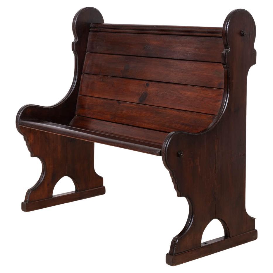 Banc d
église vintage, 20e siècle