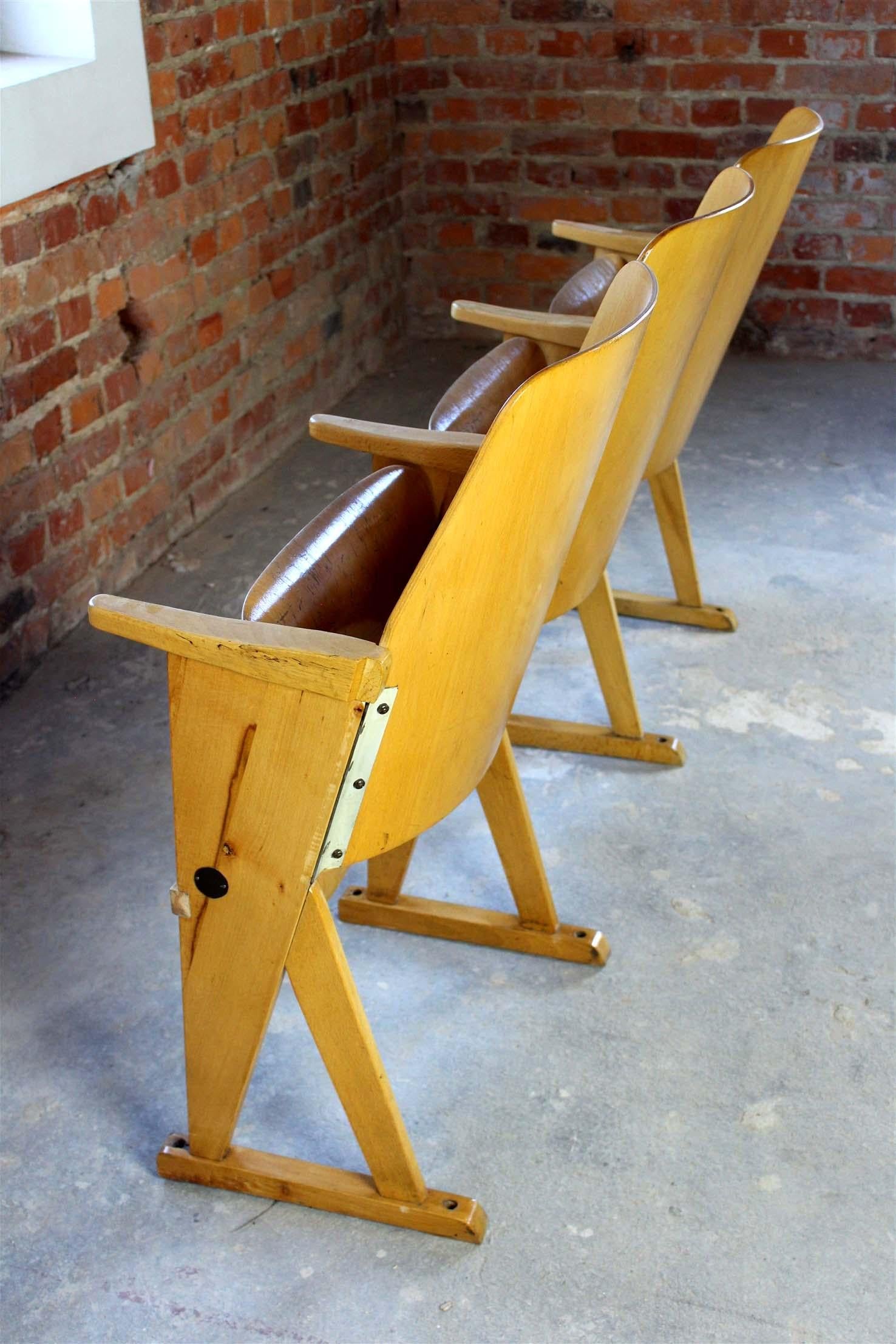 Sedie da cinema vintage di Ton (Thonet), anni '60, set di 13 pezzi in vendita 2