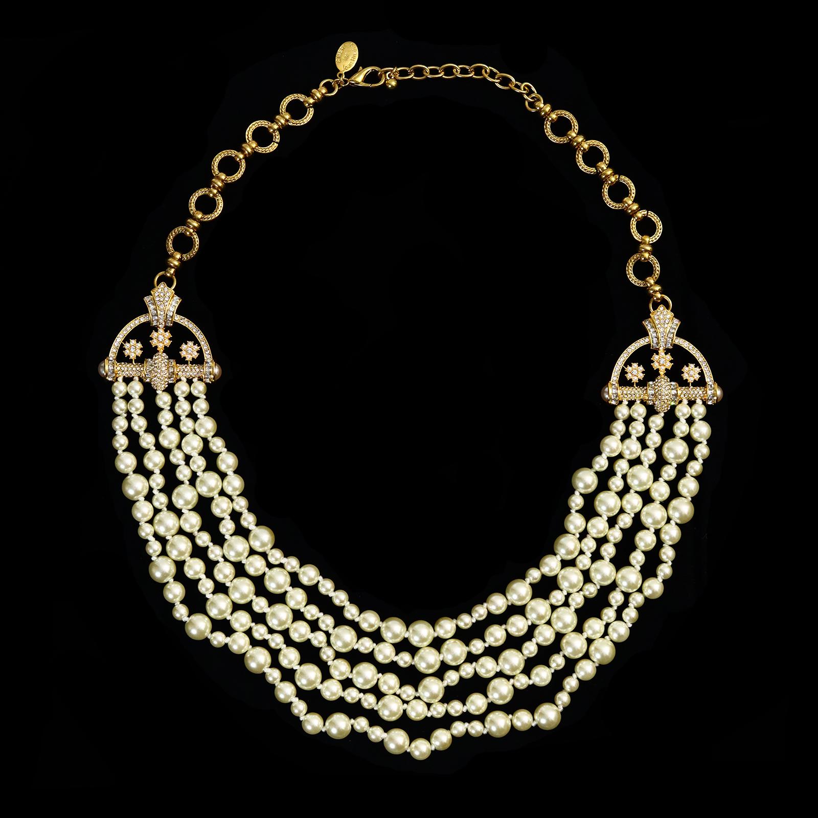 Vintage Ciner fr Joan Rivers: 4strangige Vintage-Halskette aus Perlen und Diamanten, ca. 1990er Jahre für Damen oder Herren im Angebot