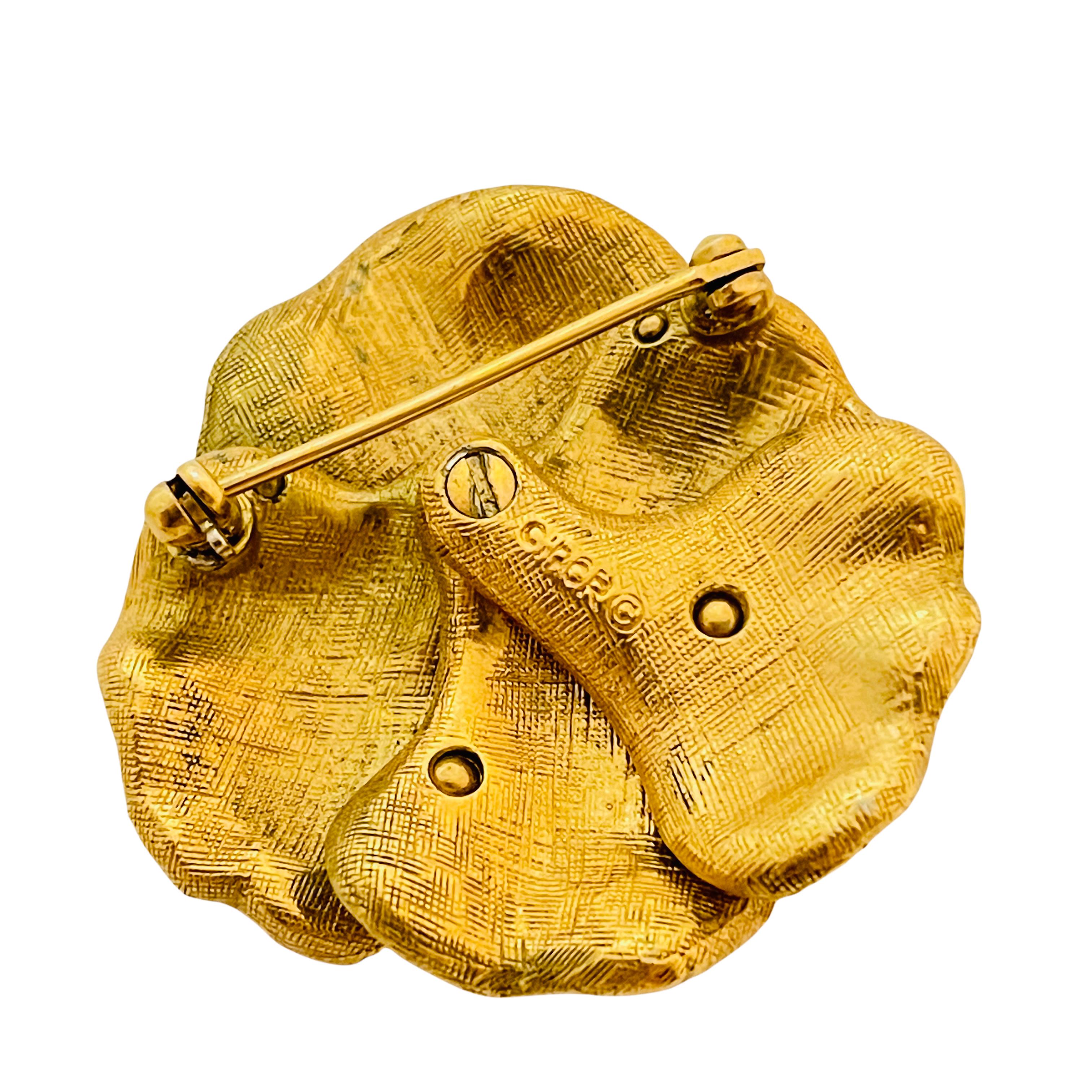 Vintage CINER gold rhinestone flower designer brooch In Good Condition In Palos Hills, IL