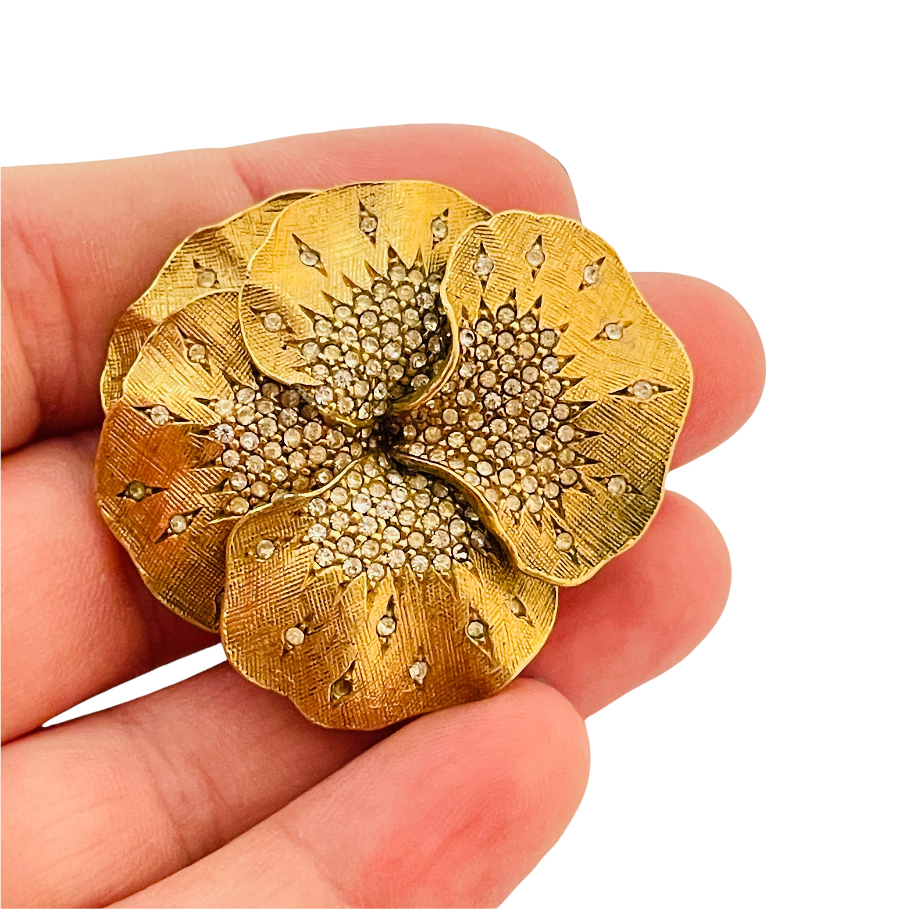 Women's Vintage CINER gold rhinestone flower designer brooch