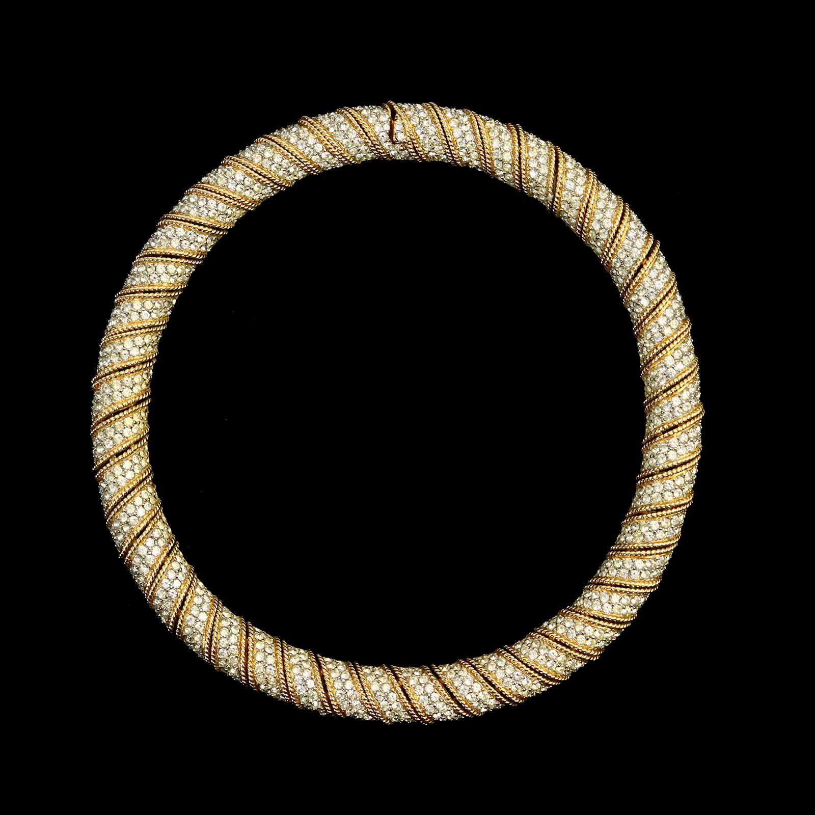 Vintage Ciner Gold Tone with Diamante Rounded Choker Necklace Circa 1980s In Excellent Condition In New York, NY