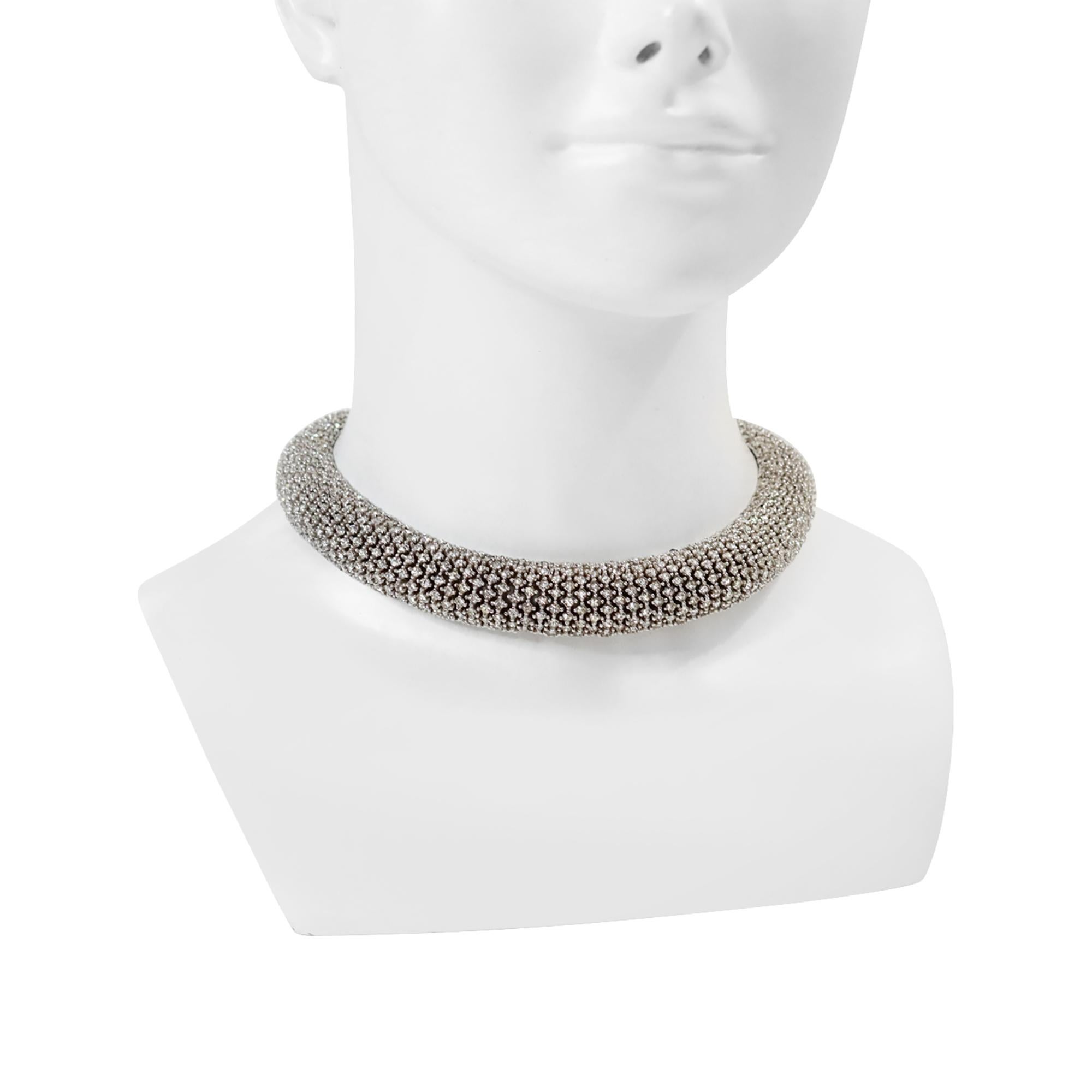 Vintage Ciner Silver Tone Diamante Rounded Choker Necklace Circa 1980s In condizioni buone in vendita a New York, NY