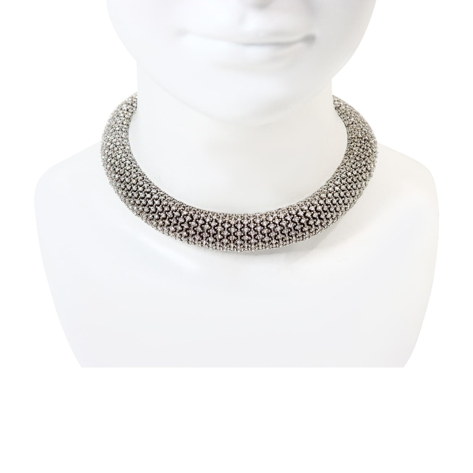 Vintage Ciner Silver Tone Diamante Rounded Choker Necklace Circa 1980s In Good Condition For Sale In New York, NY
