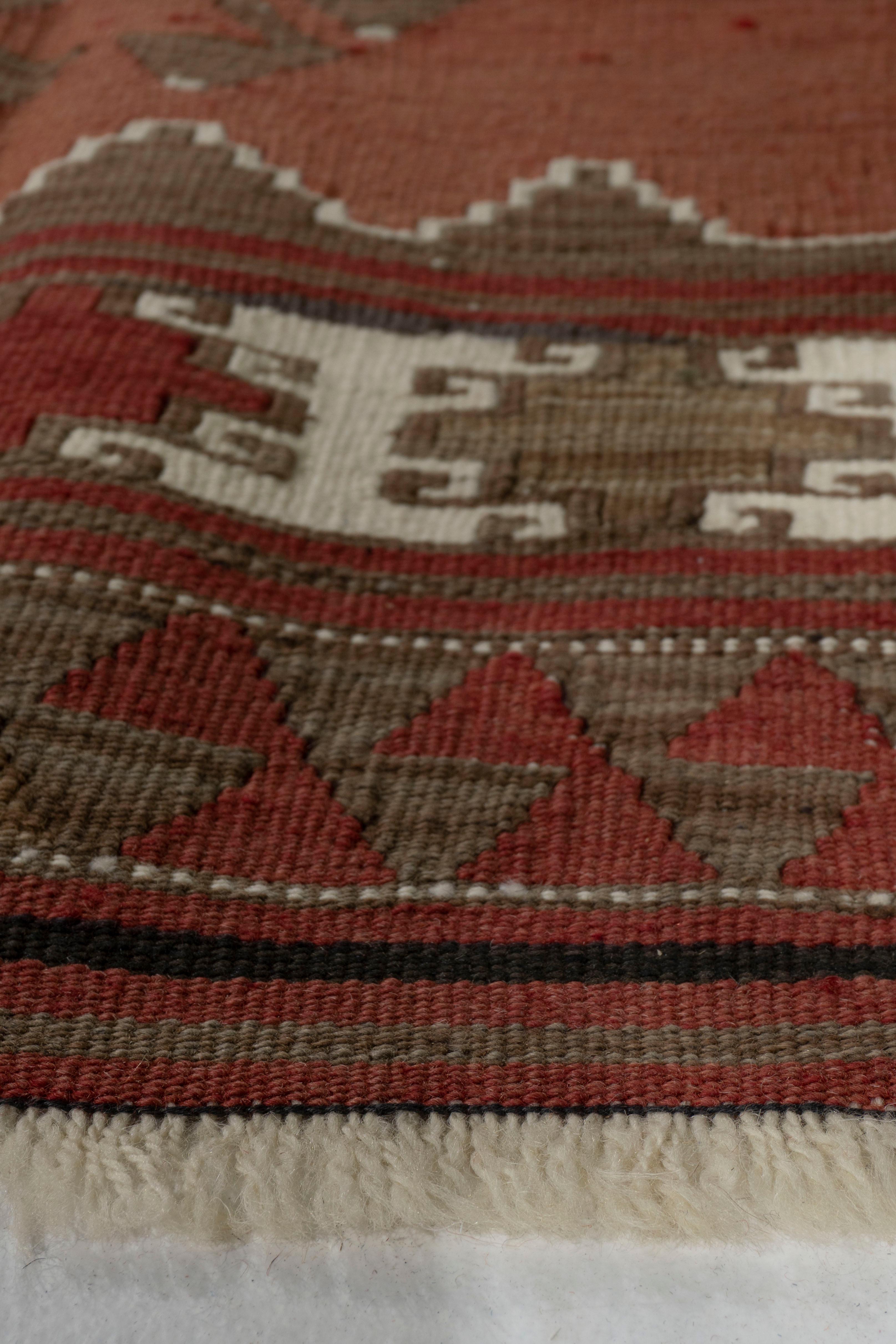 Kilim turco vintage cannella 3'8 X 5'7 In condizioni buone in vendita a New York, NY