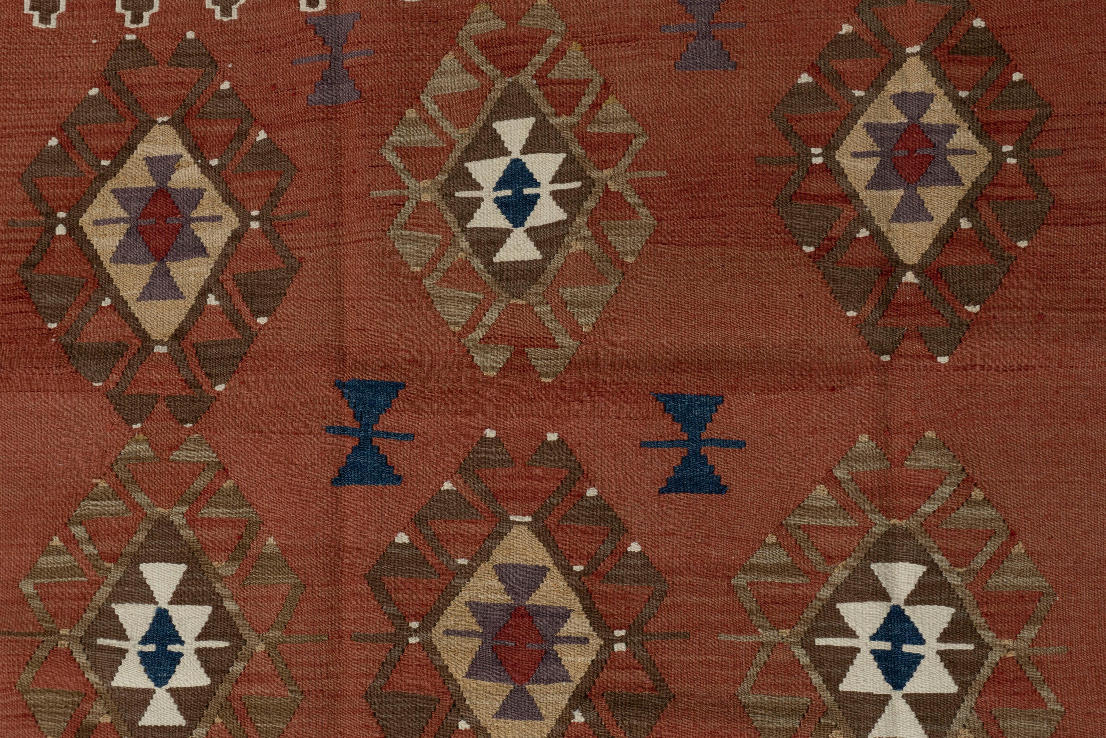 XX secolo Kilim turco vintage cannella 3'8 X 5'7 in vendita