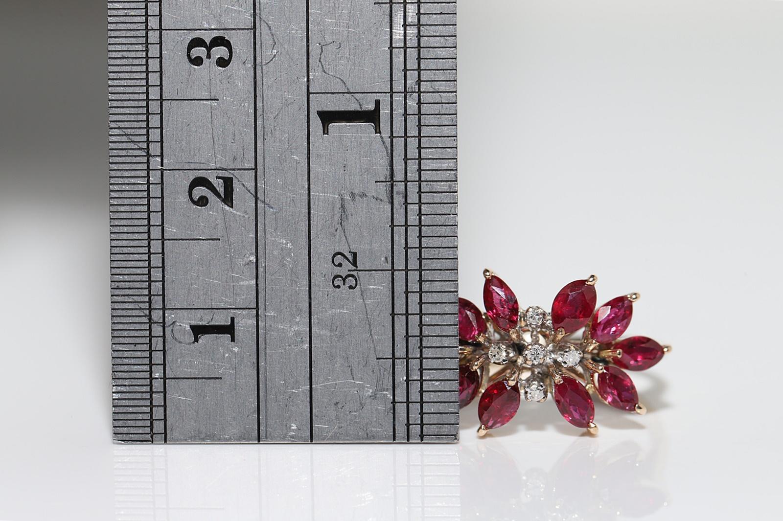 Vintage Circa 14k Gold Natural Diamond And Ruby Decorated Ring  In Good Condition For Sale In Fatih/İstanbul, 34
