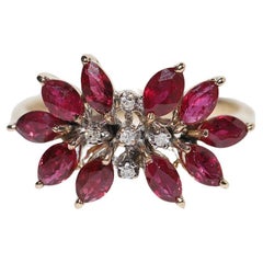 Bague vintage en or 14 carats décorée de diamants naturels et de rubis 