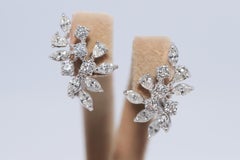 Vintage Circa 18k Gold Natural Brilliant Cut And Marquise Cut Diamond Earring