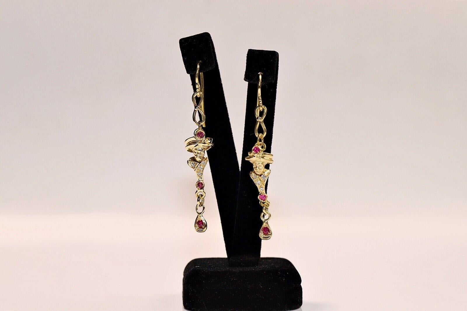 Vintage Circa 18k Gold Natural Diamond And Ruby Decorated Drop Earring For Sale 6