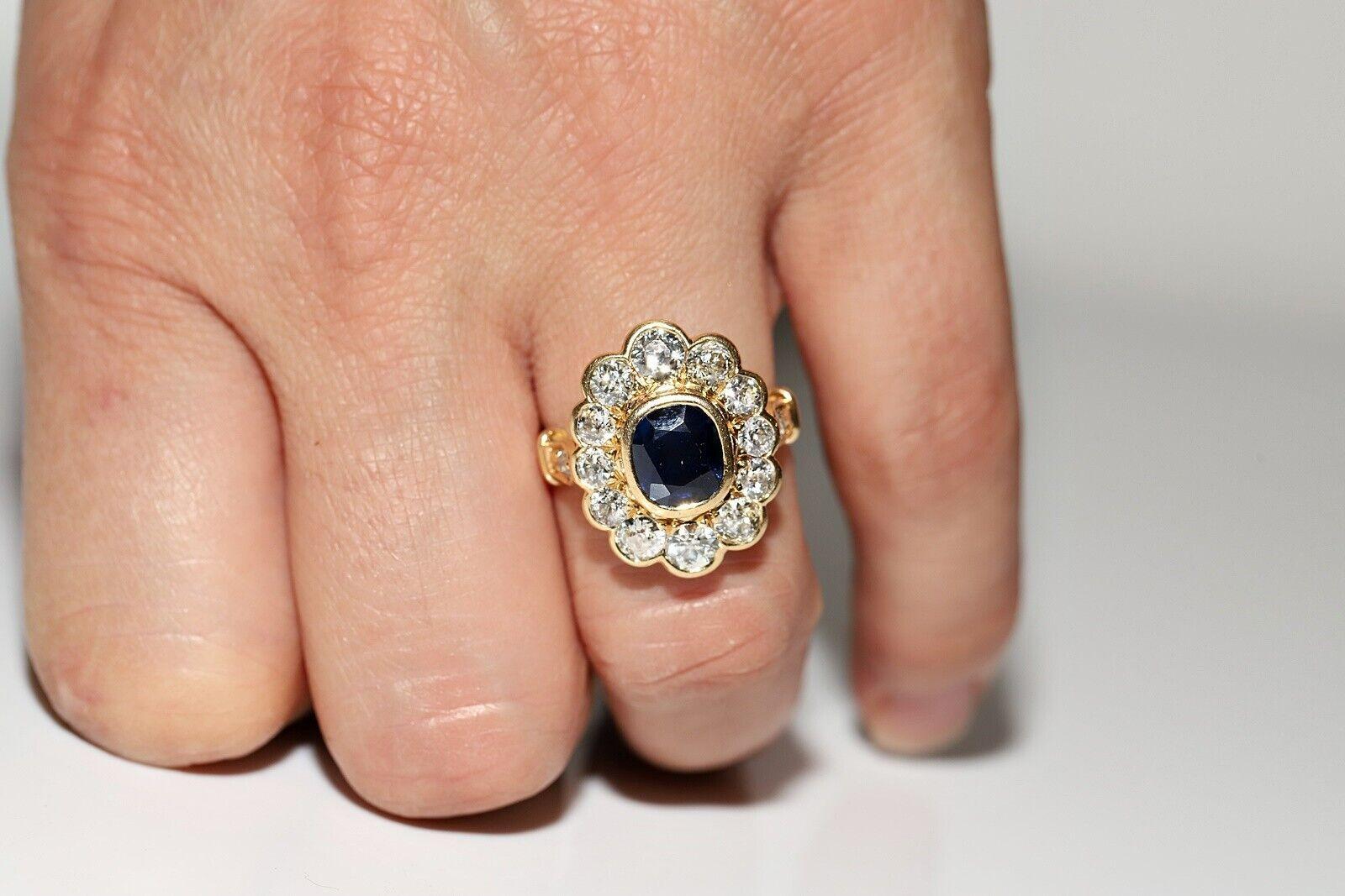 Vintage Circa 18k Gold Natural Diamond And Sapphire Decorated Strong Ring  For Sale 7