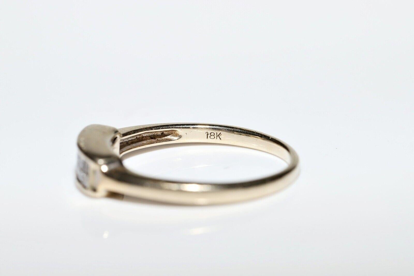 Vintage Circa 18k Gold Natürlicher Diamant im Prinzessinnenschliff Dekorierter Ring im Angebot 1