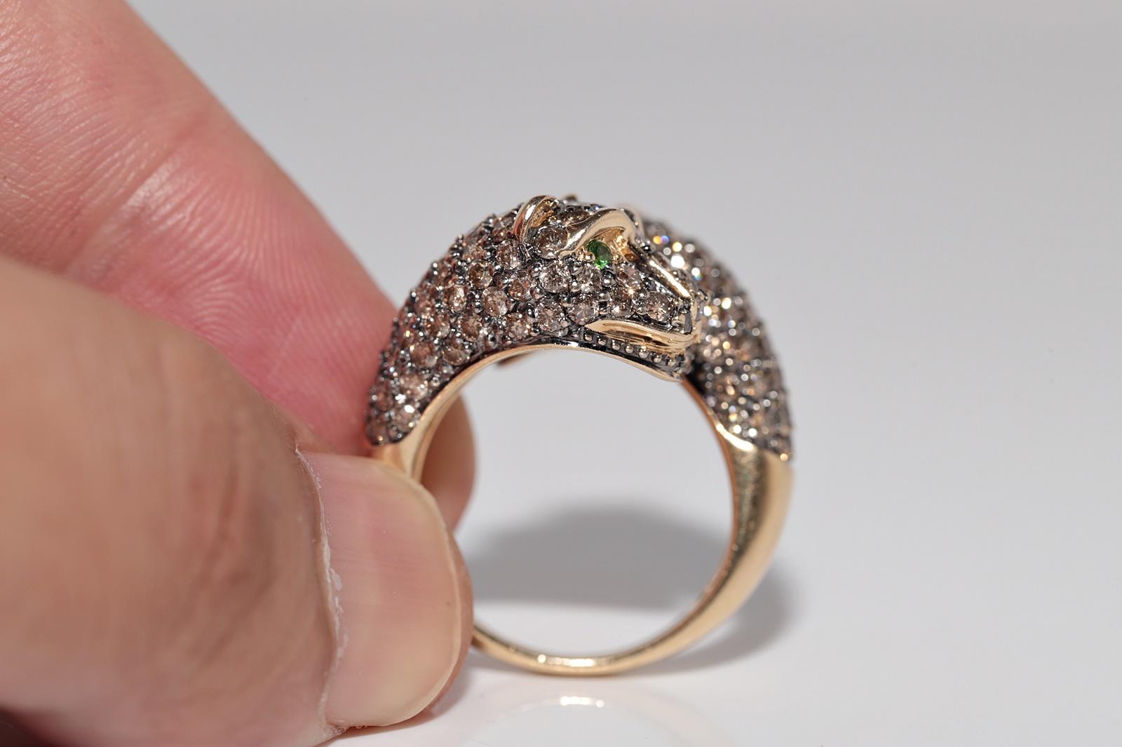 Vintage CIRCA 1900s 14k Gold natürlichen Diamanten und Smaragd Tiger dekoriert Ring im Zustand „Gut“ im Angebot in Fatih/İstanbul, 34