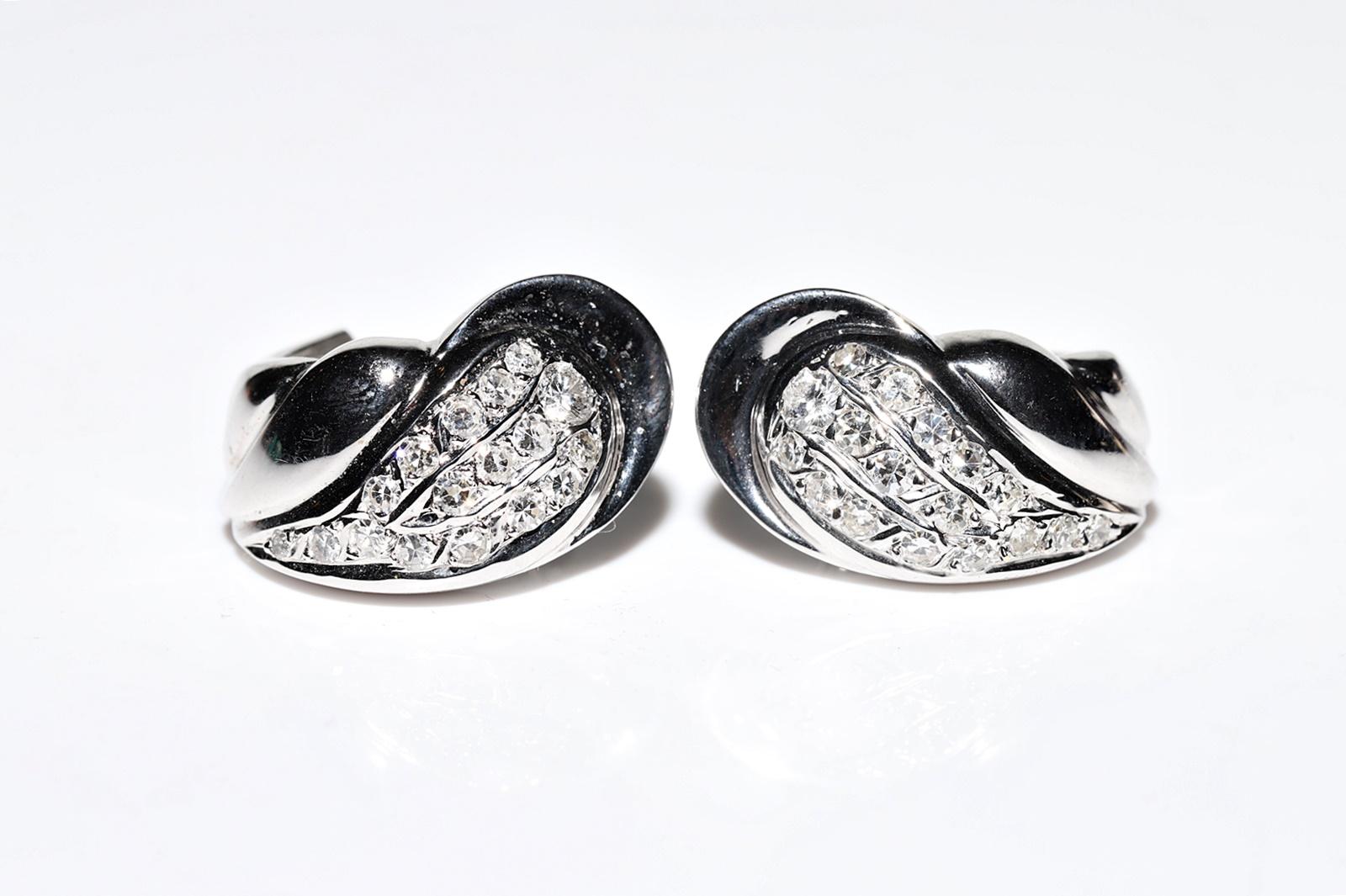Vintage Circa 1900er Jahre 14k Gold Natürlicher Diamant Dekorierter hübscher Ohrring (Brillantschliff) im Angebot