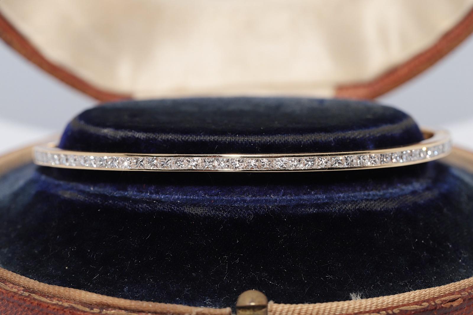 Vintage CIRCA 1900s 18k Gold natürlichen Prinzessinnenschliff Diamant Armreif Armband (Kunsthandwerker*in) im Angebot