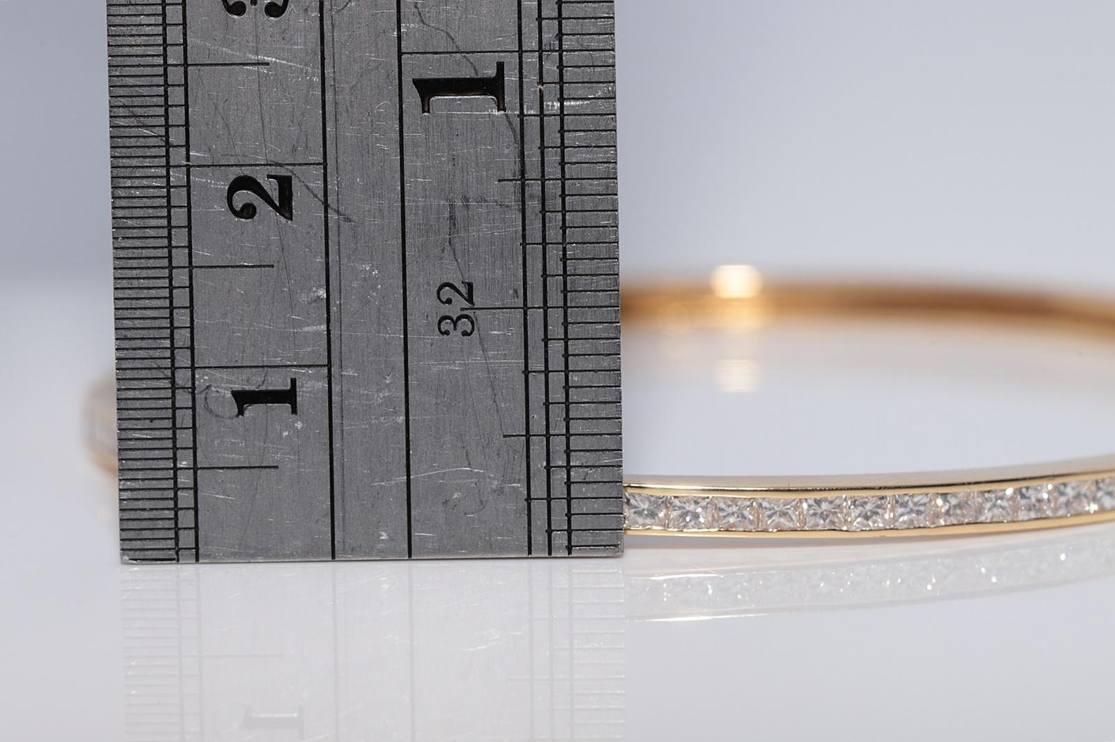 Vintage CIRCA 1900s 18k Gold natürlichen Prinzessinnenschliff Diamant Armreif Armband Damen im Angebot