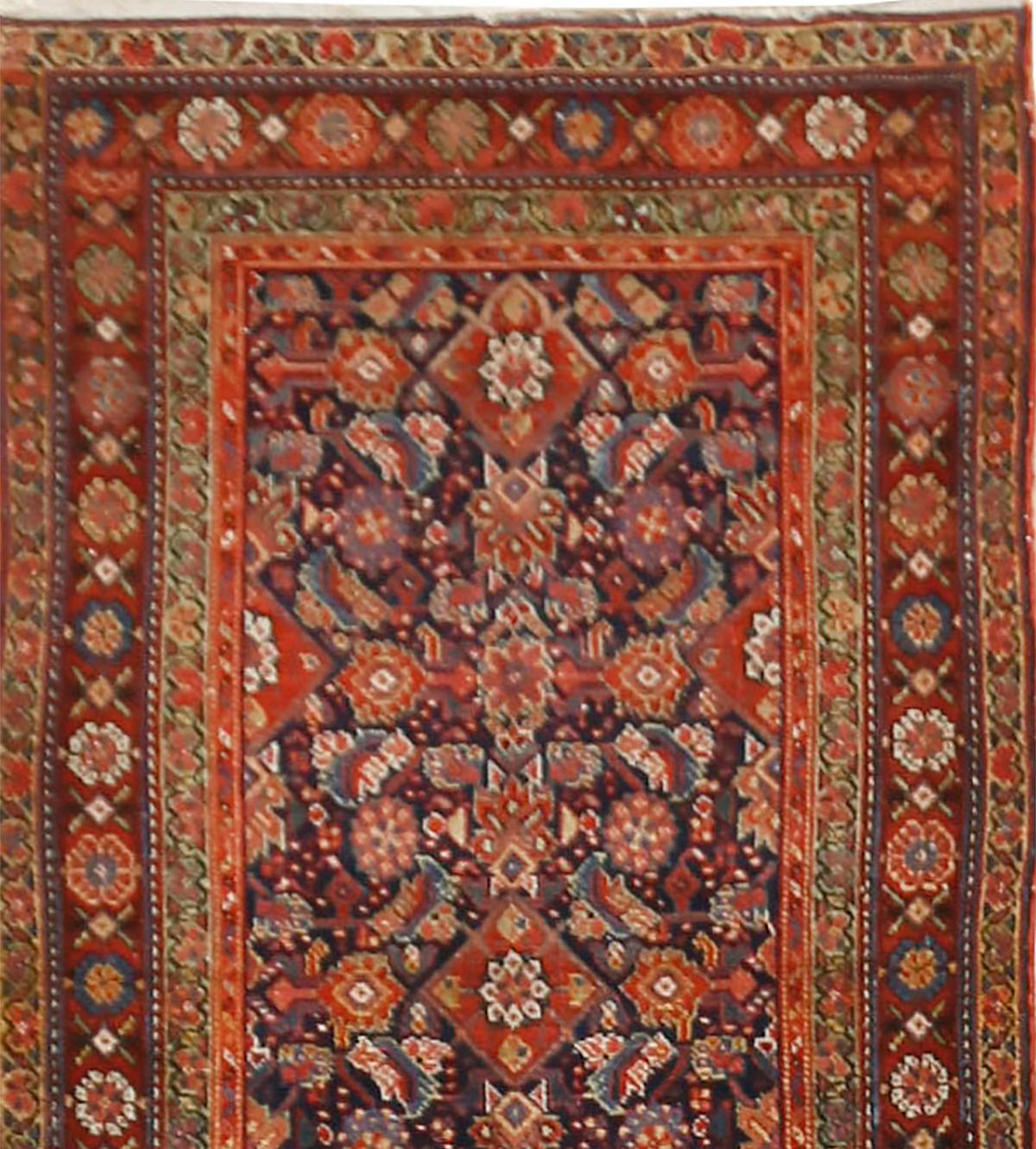 Vintage Circa 1920 Rot Persisch Malayer Teppich Läufer, 3'3 x 15'9 (20. Jahrhundert) im Angebot