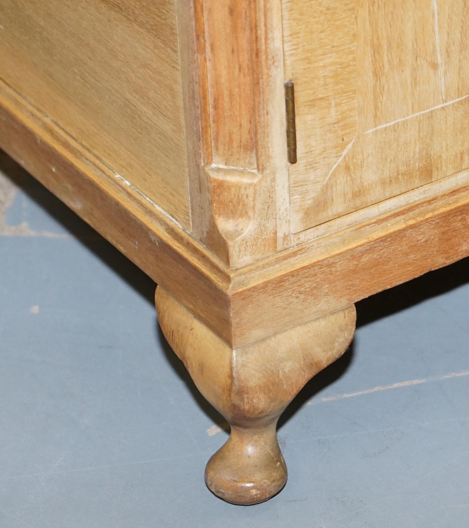 Early 20th Century Vintage circa 1920s Walnut Wardrobe with Minty Internal Cupboard Shelves