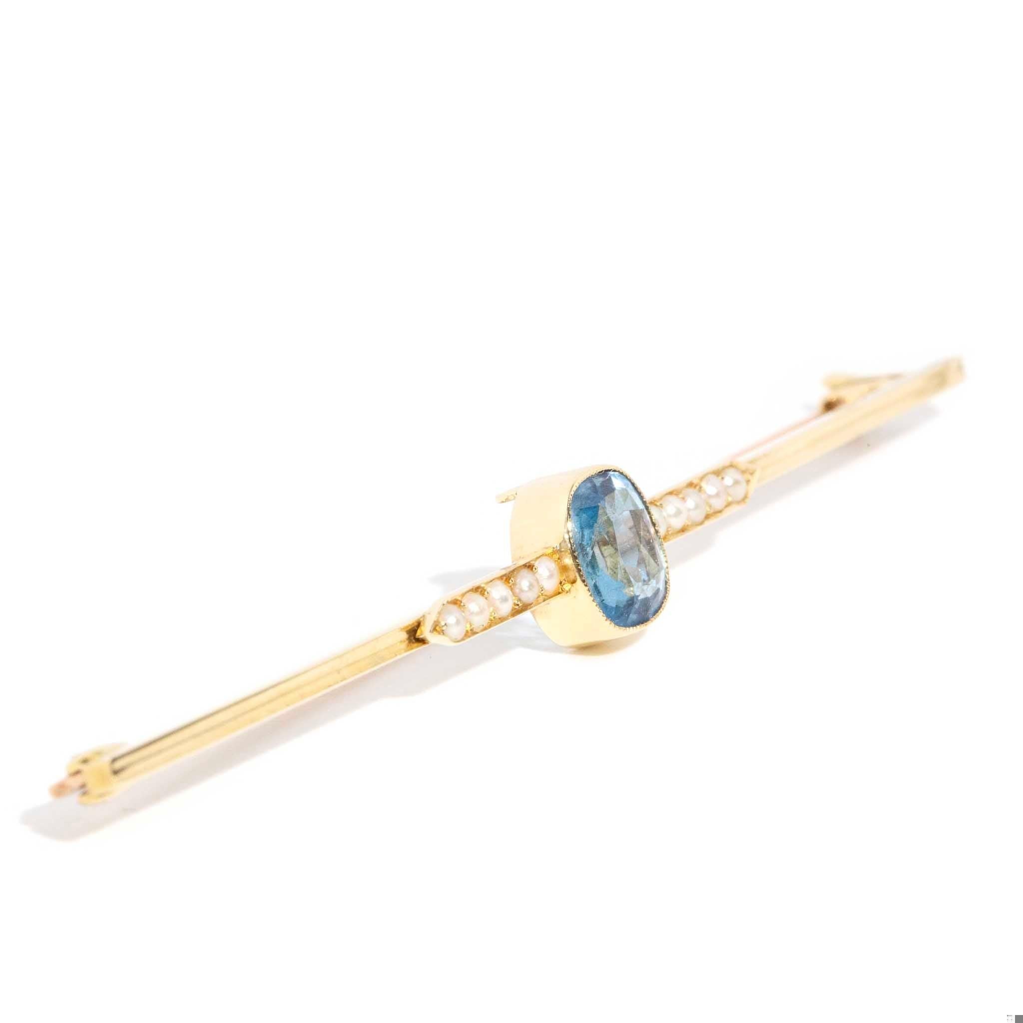 Modern Vintage Circa 1930s Aquamarine & Seed Pearl Brooch 15 Carat Yellow Gold For Sale
