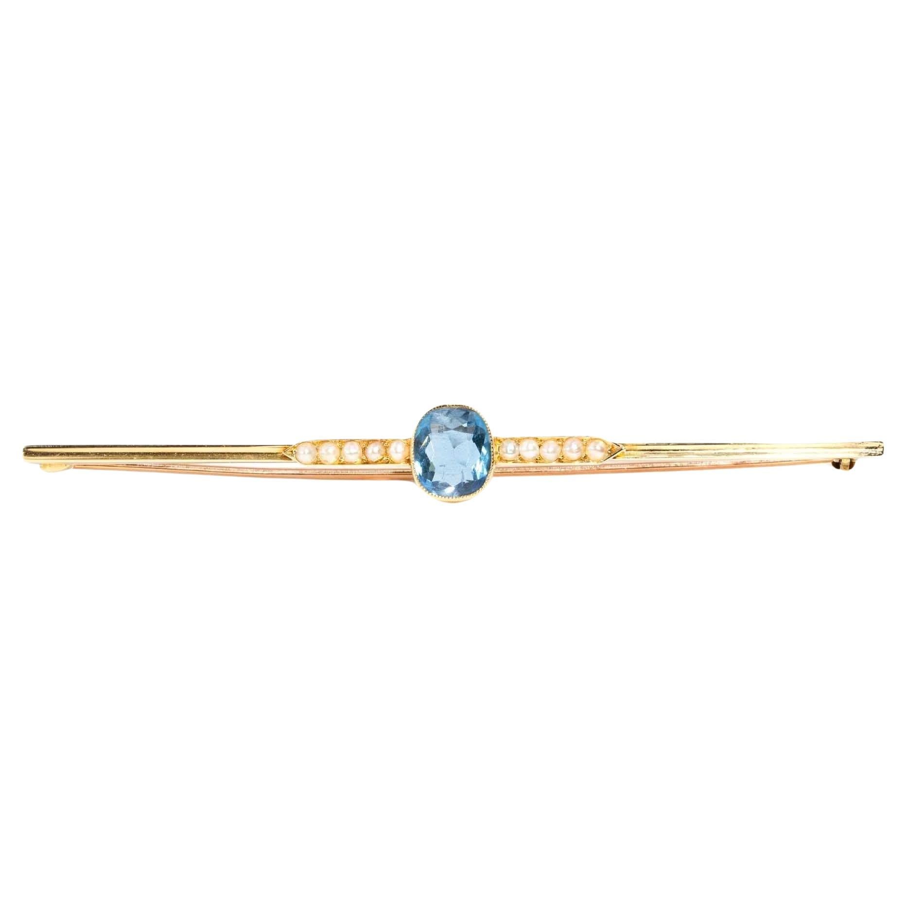 Vintage Circa 1930s Aquamarine & Seed Pearl Brooch 15 Carat Yellow Gold For Sale