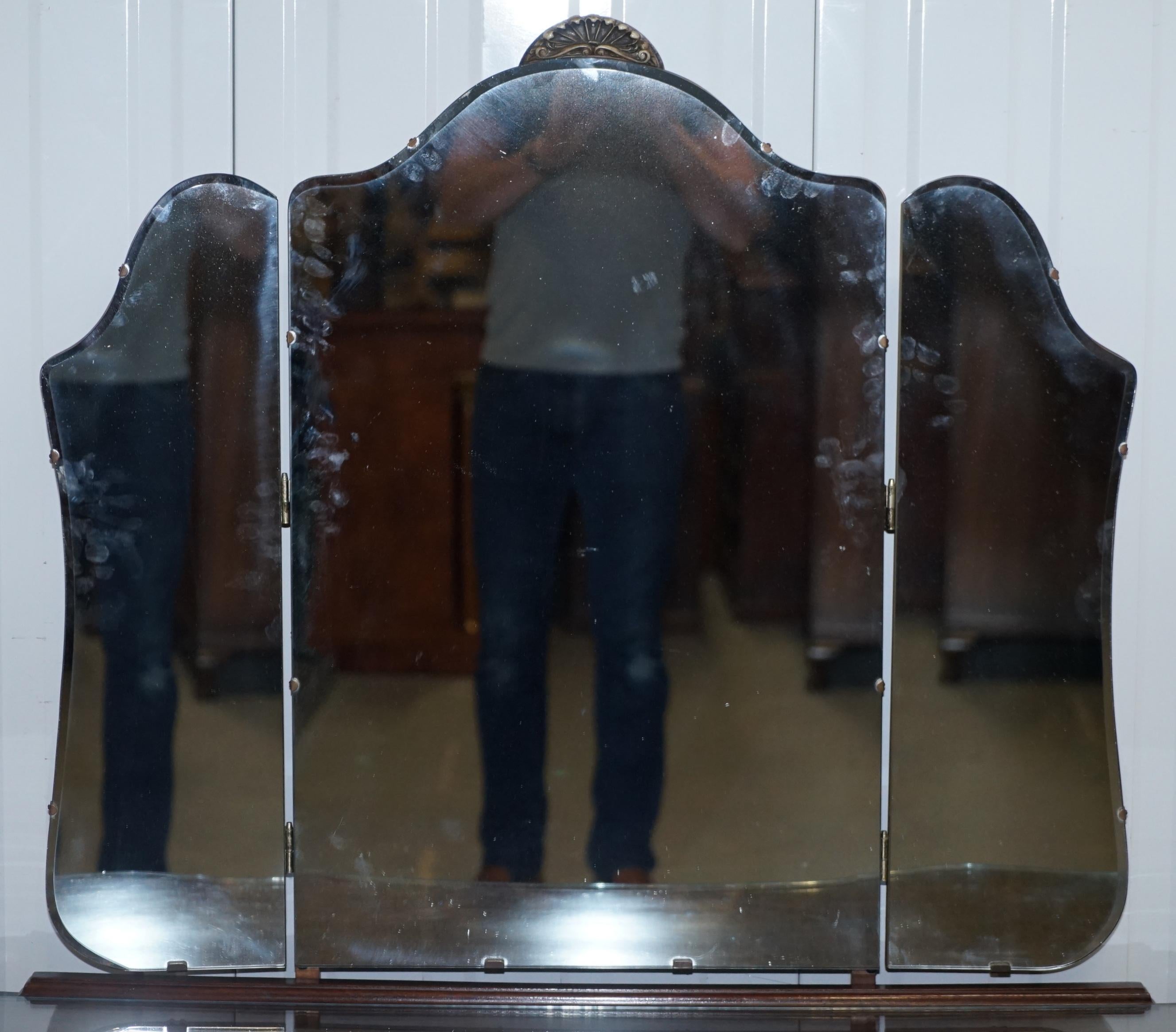 antique dressing table with tri-fold mirror