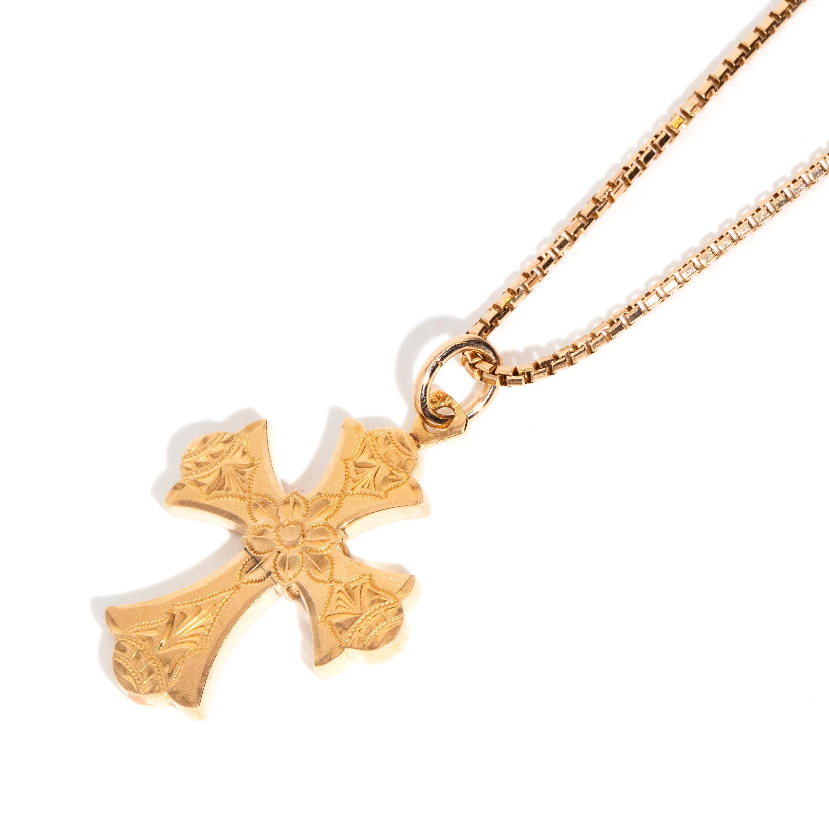 Modern Vintage Circa 1930s Clubbed Cross Pendant & Fine Snake Chain 9 Carat Rose Gold For Sale