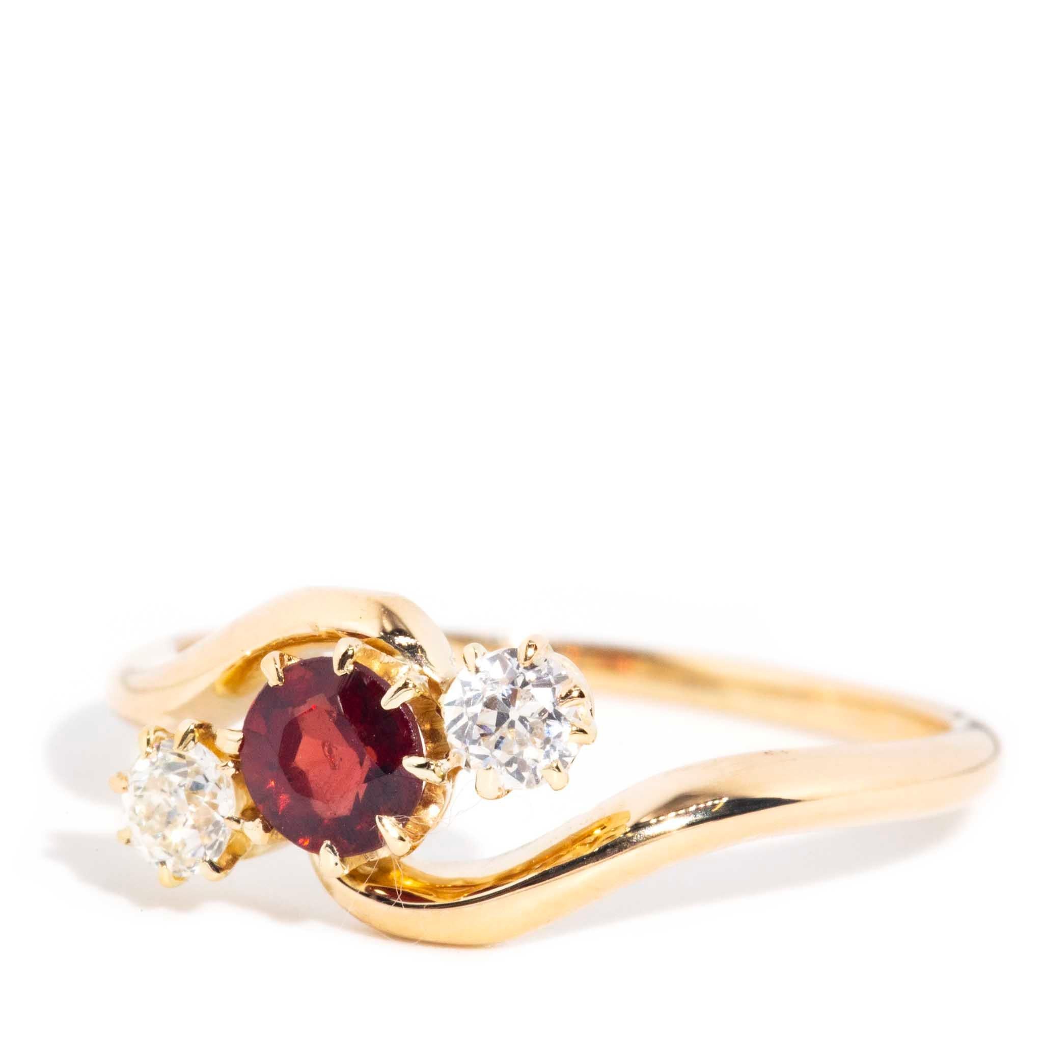 Round Cut Vintage Circa 1930s Garnet & Old Cut Diamond Crossover Ring 15 Carat Yellow Gold For Sale