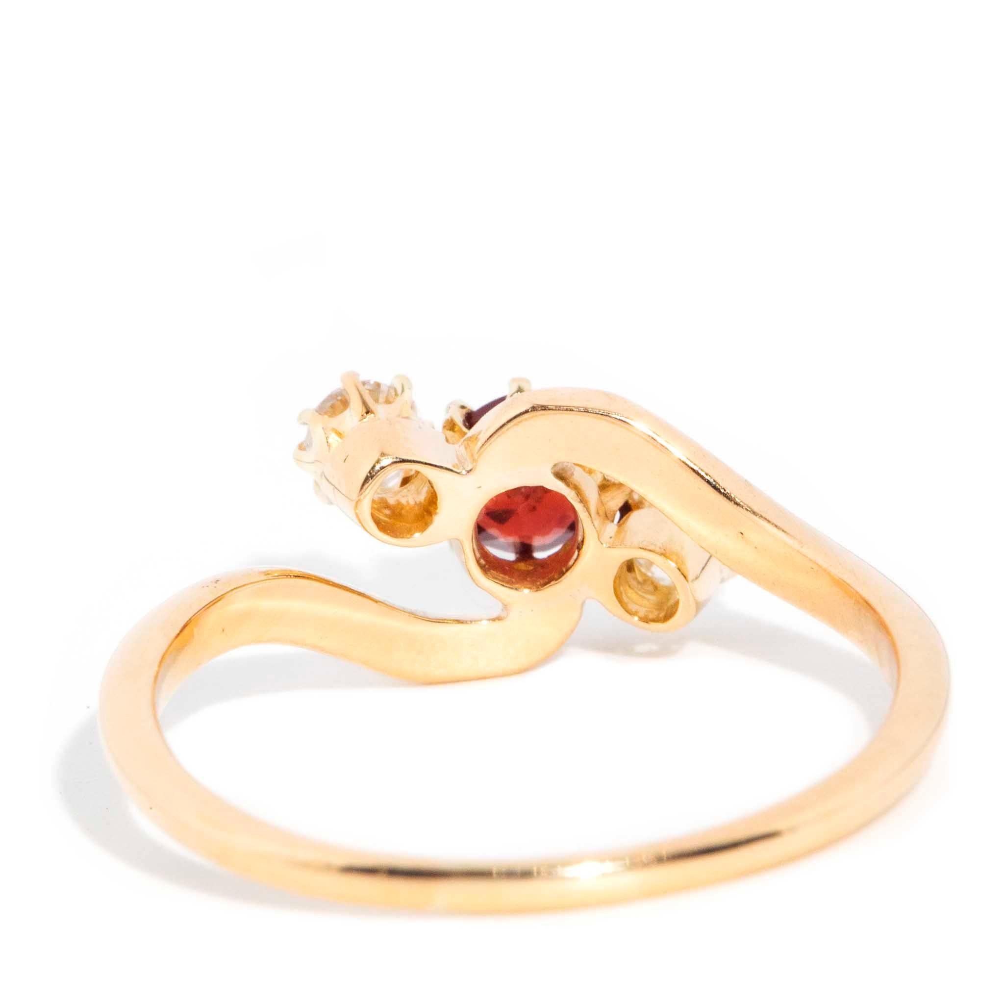 Vintage Circa 1930s Garnet & Old Cut Diamond Crossover Ring 15 Carat Yellow Gold For Sale 2