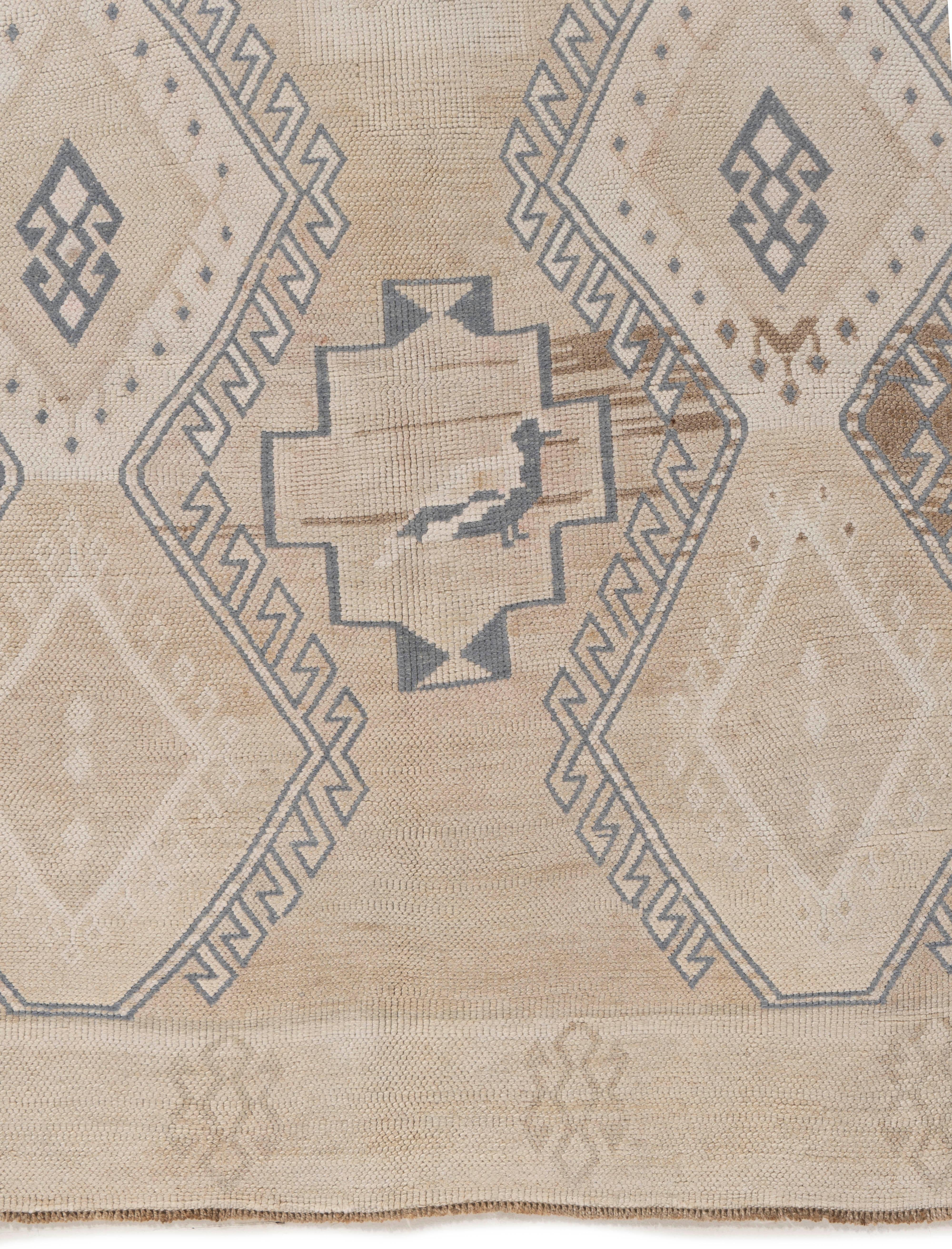 Vintage Circa 1940 Beige Turkish Oushak Kars Hand Knotted Rug For Sale 6
