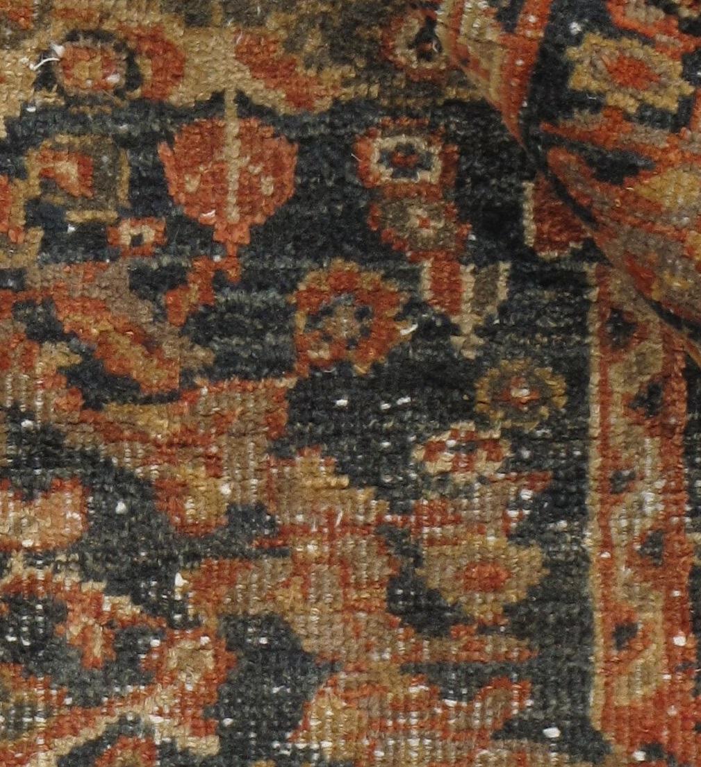 Vintage CIRCA 1940 Blau Distressed Persisch Mahal Teppich, 4'6 x 6'7 (Wolle) im Angebot