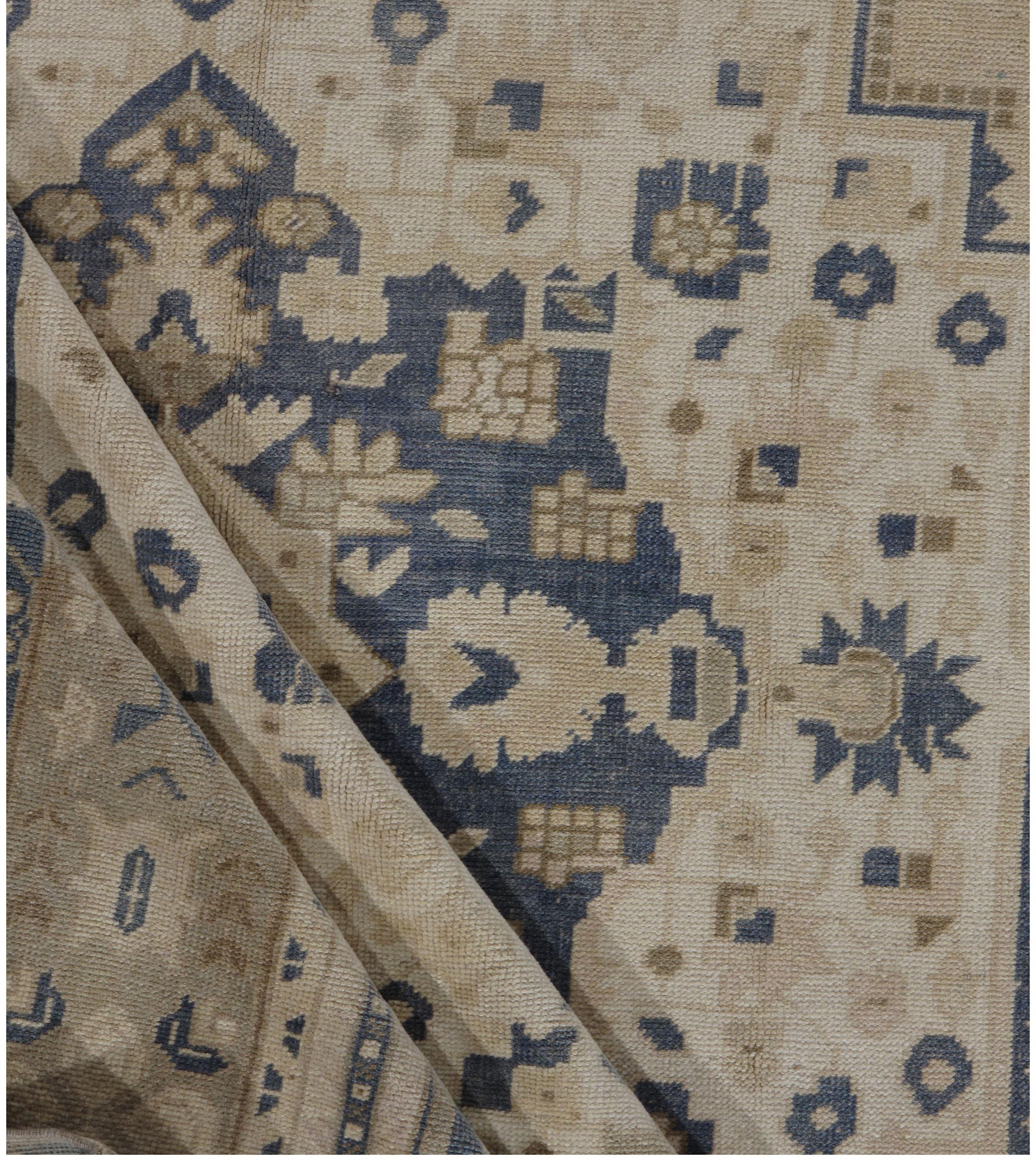 Vintage CIRCA 1940 Blau Türkisch Oushak Bereich Teppich  6' x 11'8 im Zustand „Gut“ im Angebot in New York, NY