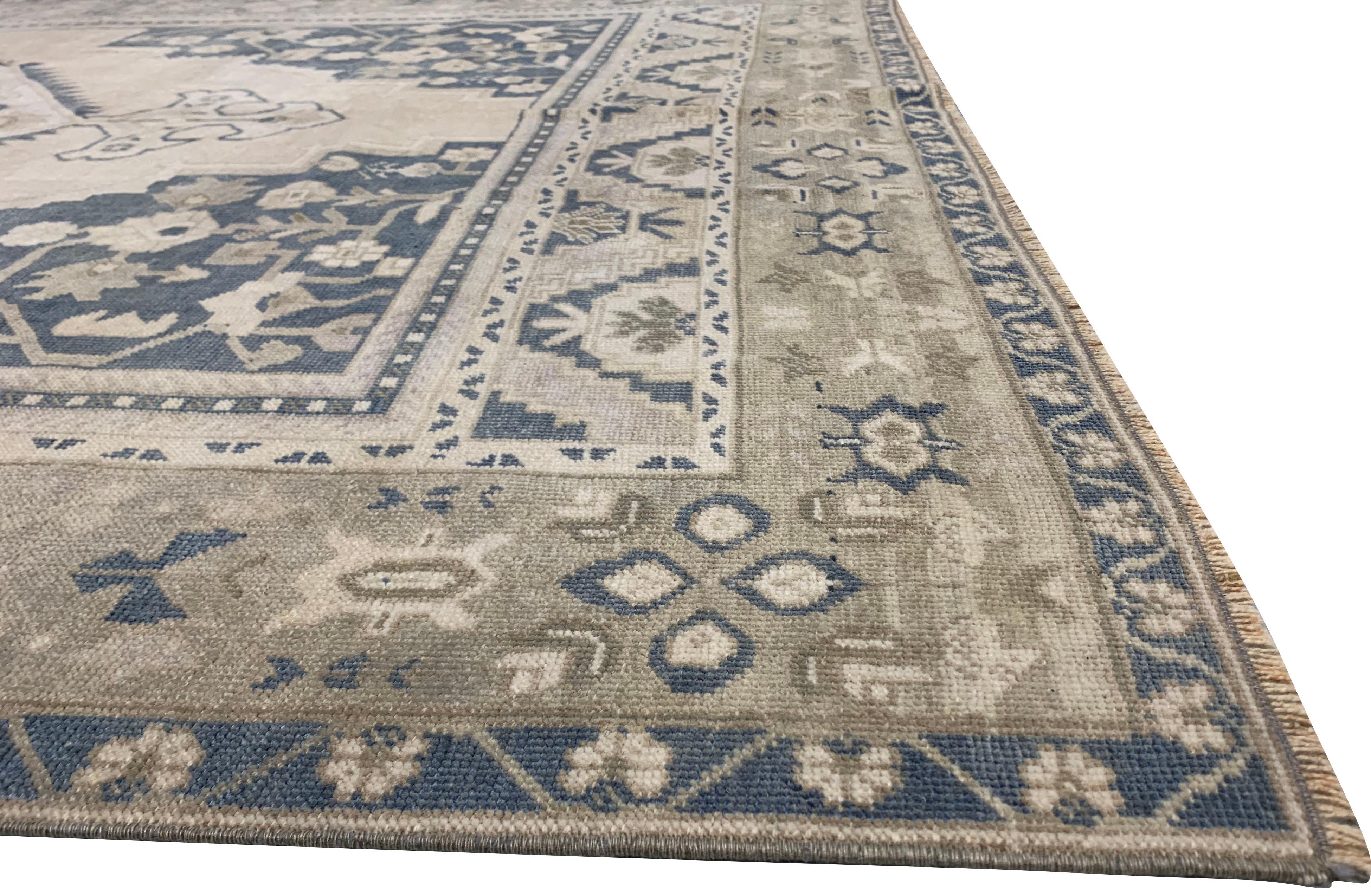 Vintage CIRCA 1940 Blau Türkisch Oushak Bereich Teppich  6' x 11'8 im Angebot 2