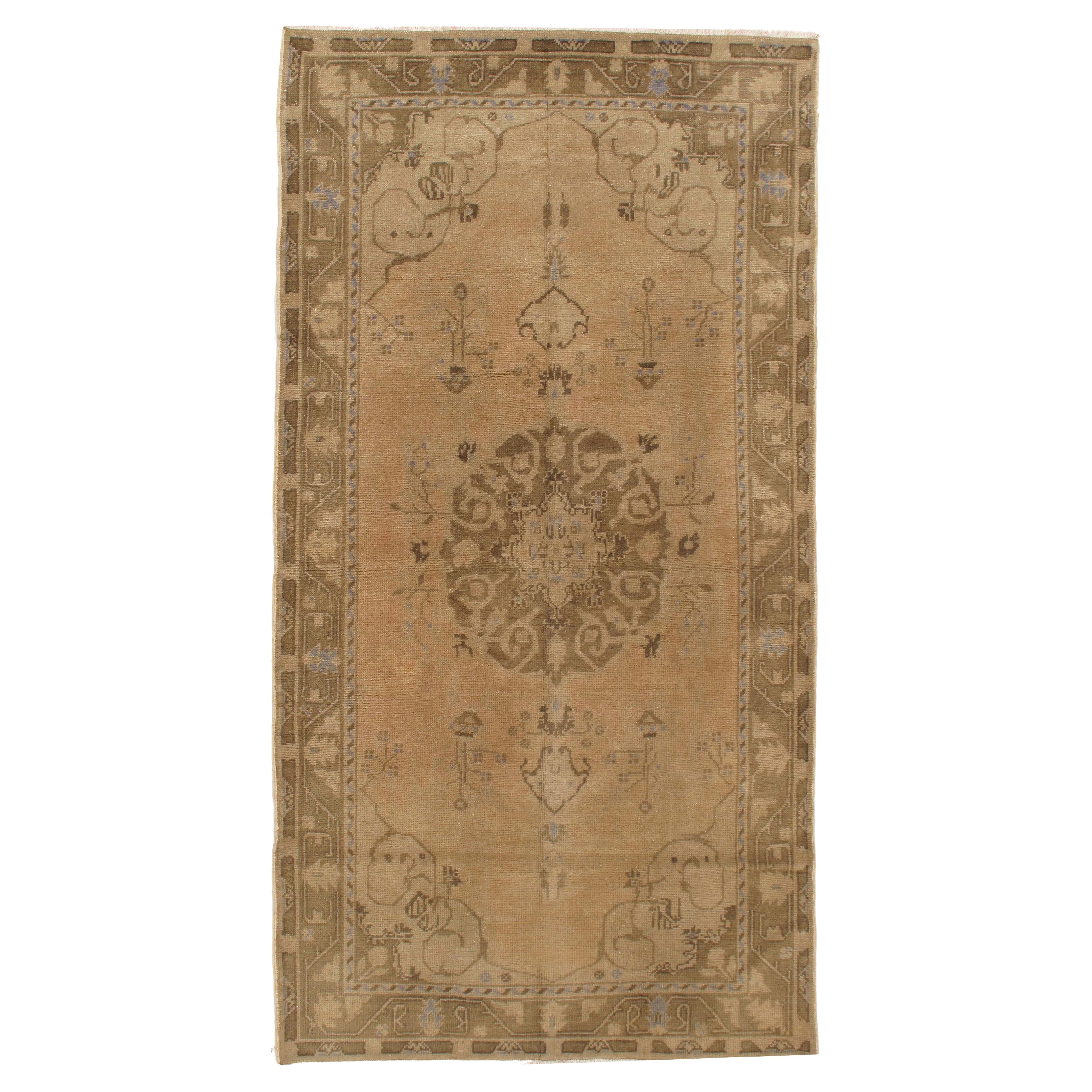 Tappeto Oushak turco vintage del 1940, 4
5 X 8
7