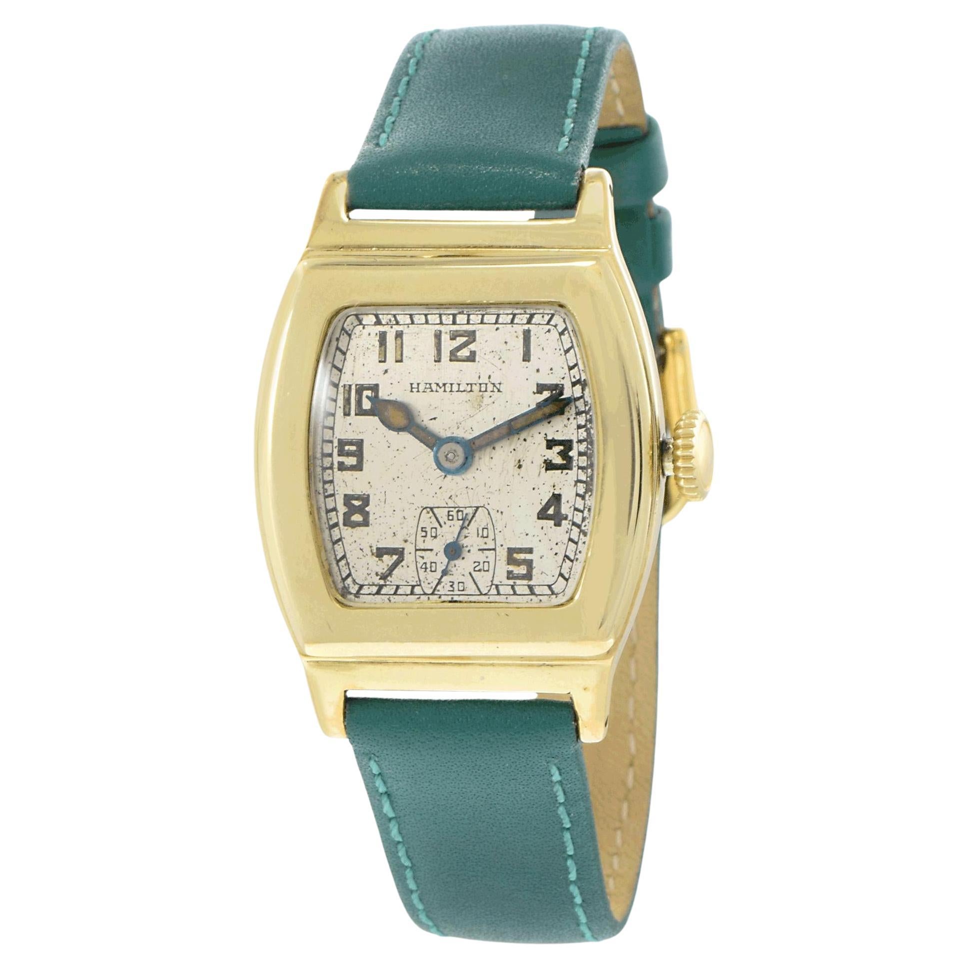 Vintage Circa 1940 Hamilton 14KT Yellow Gold-Filled Curved Watch – Manual Wind en venta