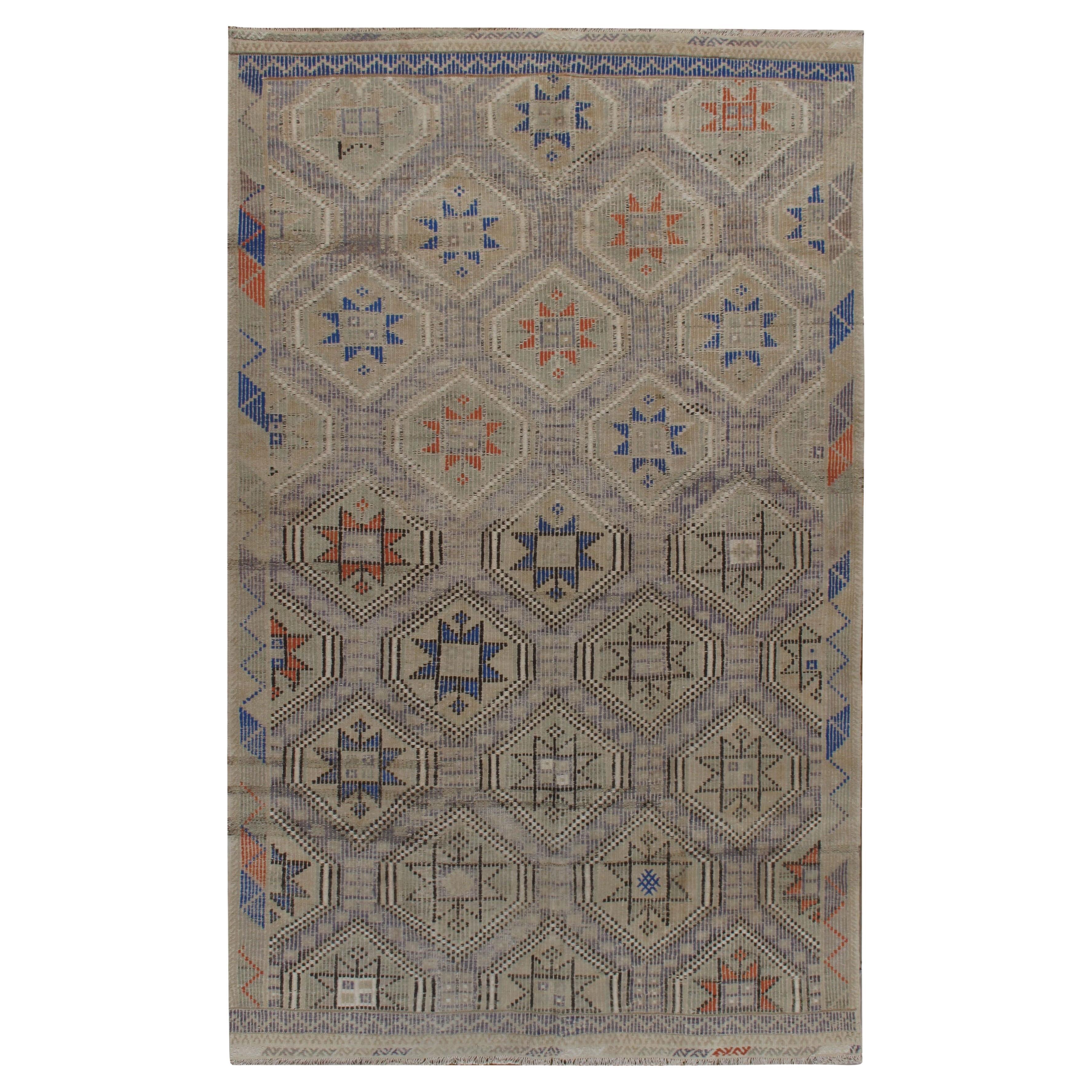 Vintage Circa 1940 Ivory/Taupe Turkish Jajim Flat-Weave Rug 6
4 x 10
5 For Sale