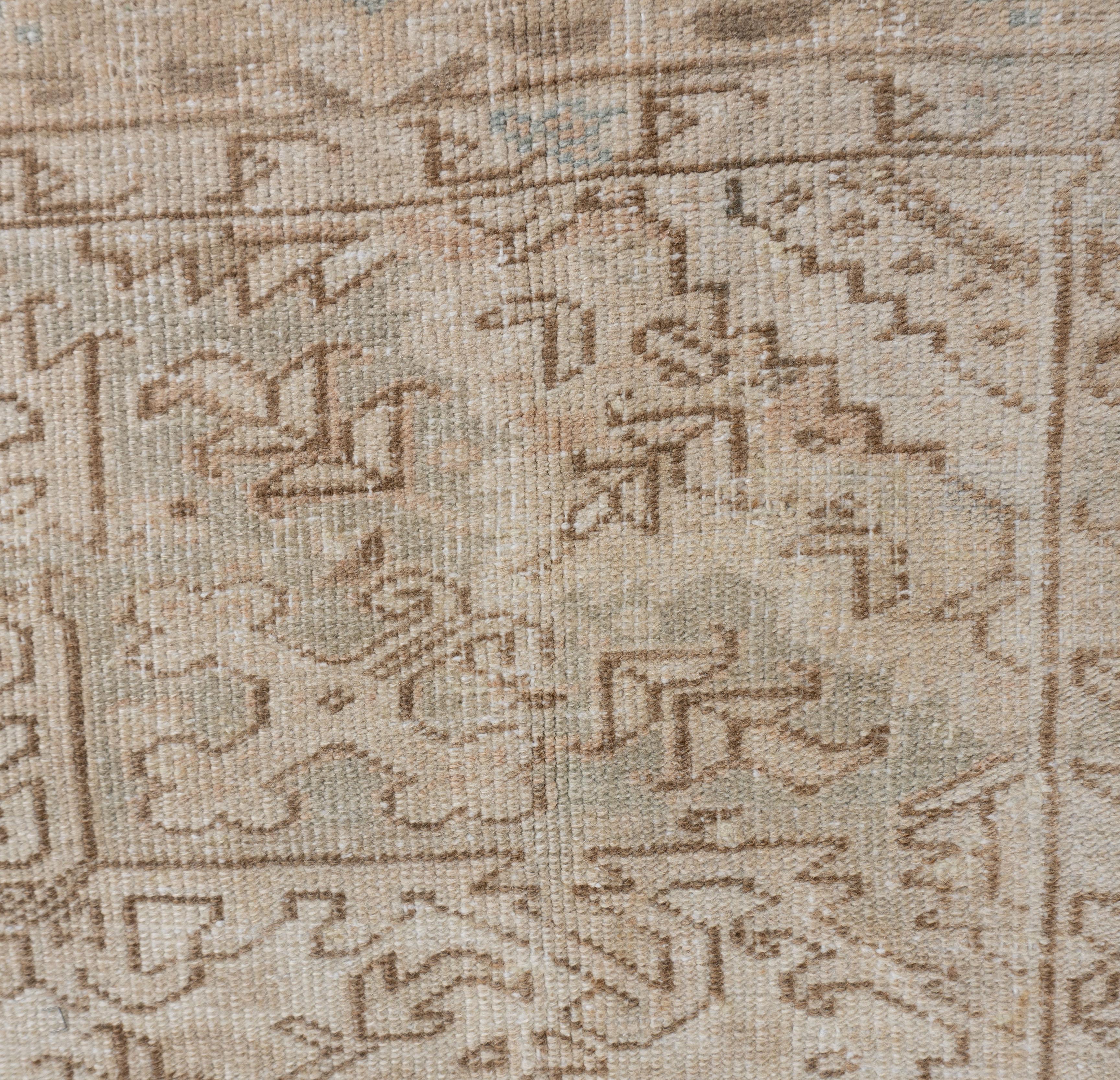 Vintage Circa 1940 Persian Heriz Hand Woven Wool Beige Rug, 8'8 x 11'7 For Sale 7