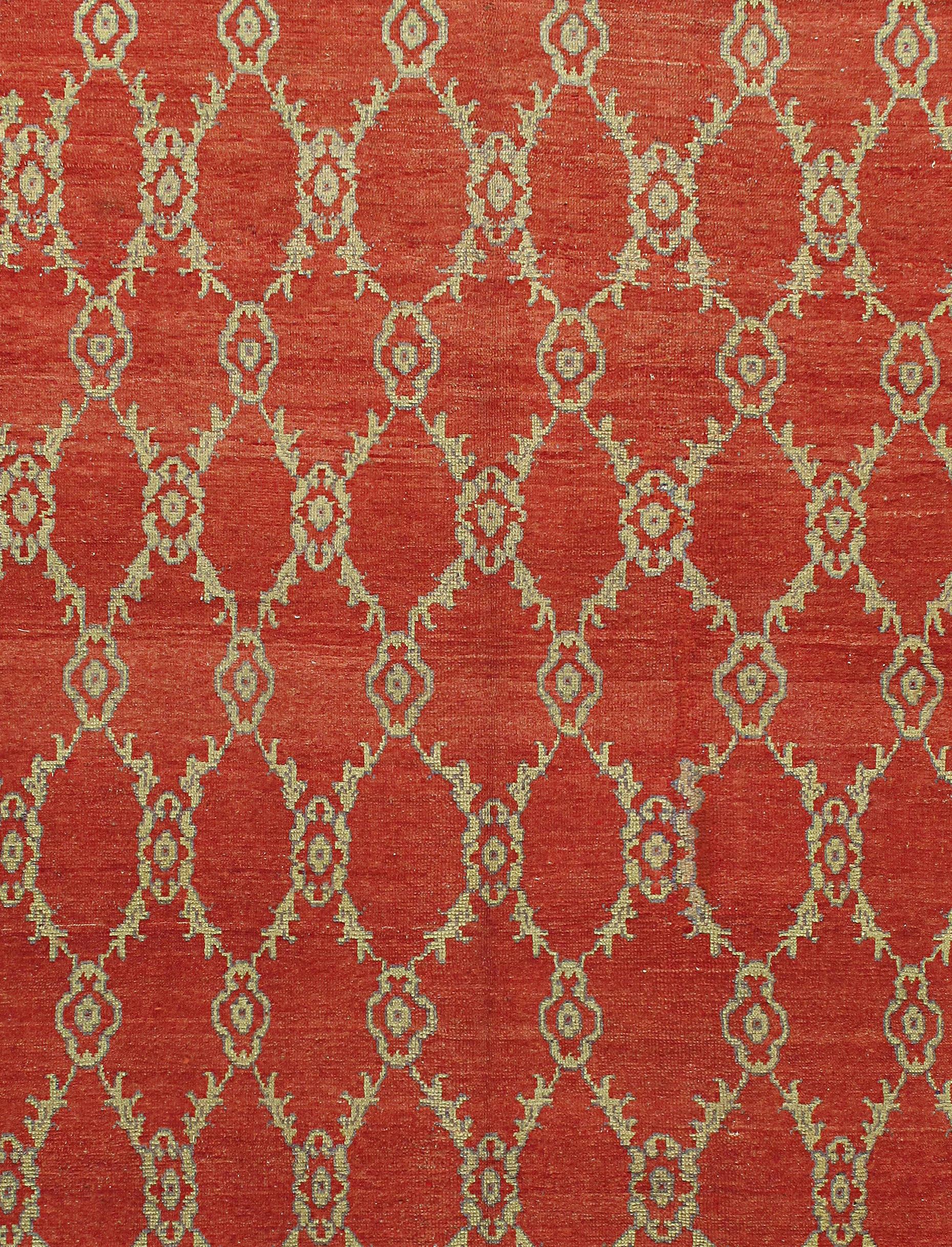 Tessuto a mano Vintage Circa 1940 Red Turkish Anatolian Rug, 5'8 x 10'7 in vendita