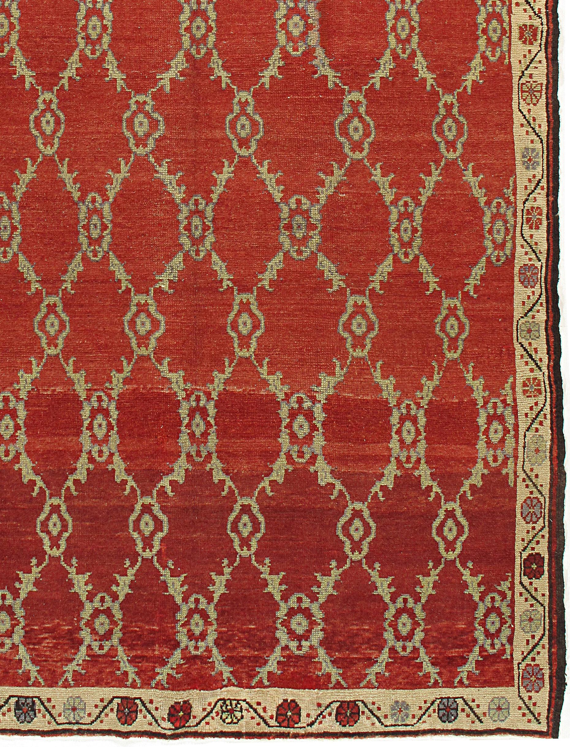 Vintage Circa 1940 Red Turkish Anatolian Rug, 5'8 x 10'7 In condizioni buone in vendita a New York, NY
